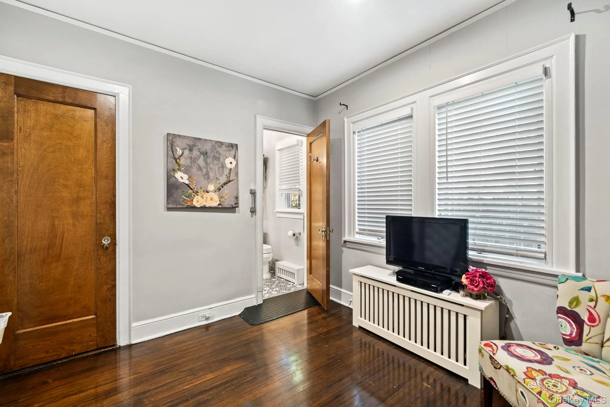 Main level bedroom or office with full bathroom Main level bedroom or office with full bathroom