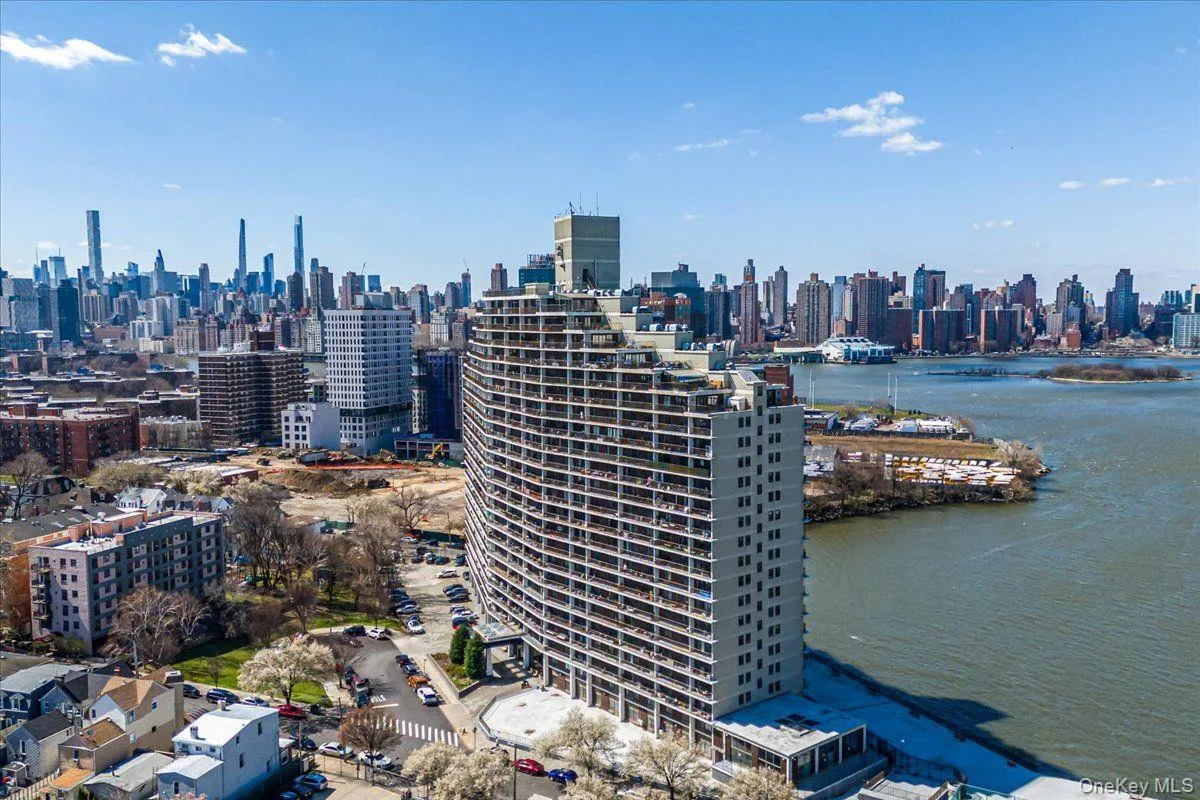 25-40 Shore Boulevard, New York, NY, 2 Bedrooms Bedrooms, 4 Rooms Rooms,2 BathroomsBathrooms,Residential Lease,For Rent,Shore,0,988205 25-40 Shore Boulevard, New York, NY, 2 Bedrooms Bedrooms, 4 Rooms Rooms,2 BathroomsBathrooms,Residential Lease,For Rent,Shore,0,988205