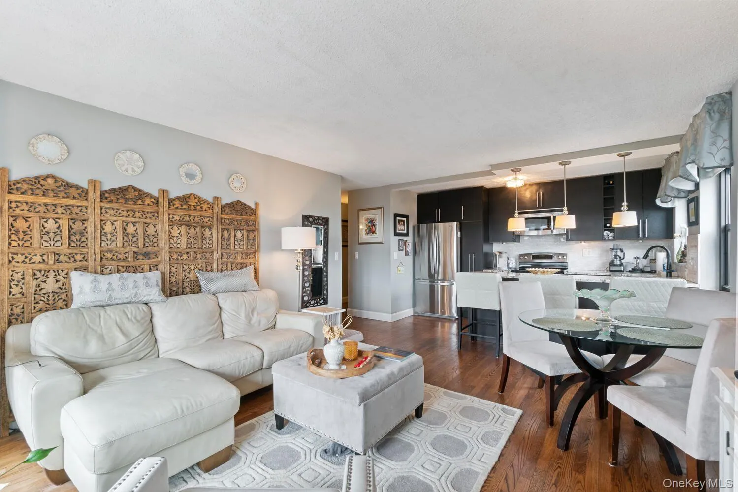 25-40 Shore Boulevard, New York, NY, 2 Bedrooms Bedrooms, 4 Rooms Rooms,2 BathroomsBathrooms,Residential Lease,For Rent,Shore,0,988205 25-40 Shore Boulevard, New York, NY, 2 Bedrooms Bedrooms, 4 Rooms Rooms,2 BathroomsBathrooms,Residential Lease,For Rent,Shore,0,988205