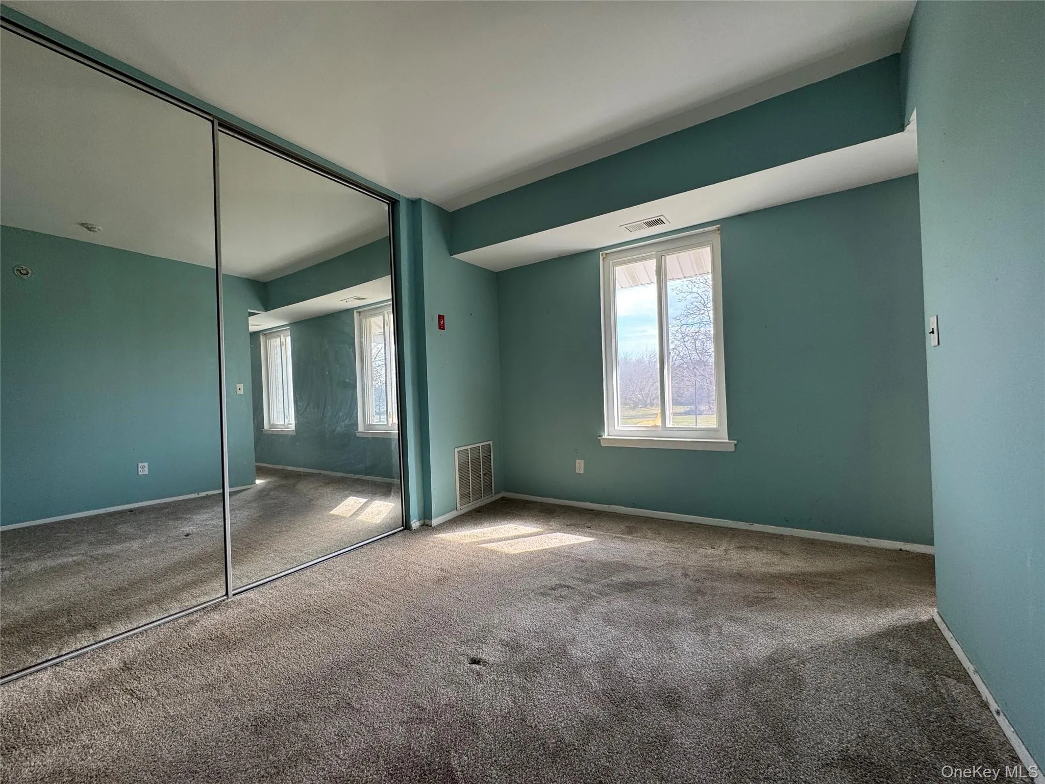 8 Redwood Court, Brookhaven, NY, 1 Bedroom Bedrooms, 3 Rooms Rooms,1 BathroomBathrooms,Residential,For Rent,Redwood,0,988218 8 Redwood Court, Brookhaven, NY, 1 Bedroom Bedrooms, 3 Rooms Rooms,1 BathroomBathrooms,Residential,For Rent,Redwood,0,988218