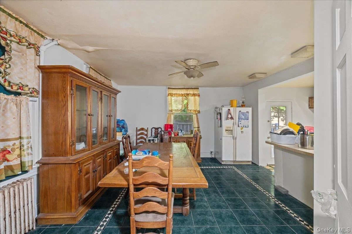 512 Warburton Avenue, Yonkers, NY, 7 Bedrooms Bedrooms, 10 Rooms Rooms,3 BathroomsBathrooms,Residential,For Rent,Warburton,0,KEY988227 512 Warburton Avenue, Yonkers, NY, 7 Bedrooms Bedrooms, 10 Rooms Rooms,3 BathroomsBathrooms,Residential,For Rent,Warburton,0,KEY988227