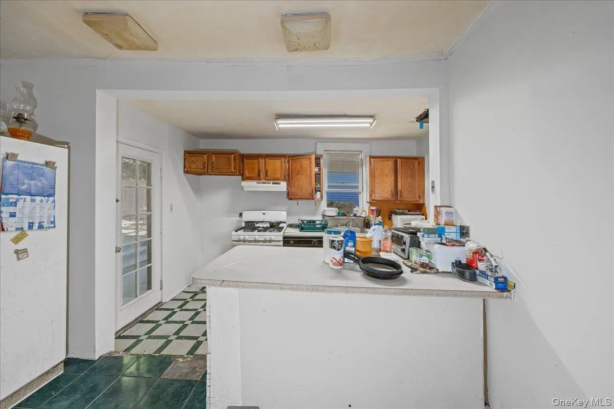 512 Warburton Avenue, Yonkers, NY, 7 Bedrooms Bedrooms, 10 Rooms Rooms,3 BathroomsBathrooms,Residential,For Rent,Warburton,0,KEY988227 512 Warburton Avenue, Yonkers, NY, 7 Bedrooms Bedrooms, 10 Rooms Rooms,3 BathroomsBathrooms,Residential,For Rent,Warburton,0,KEY988227