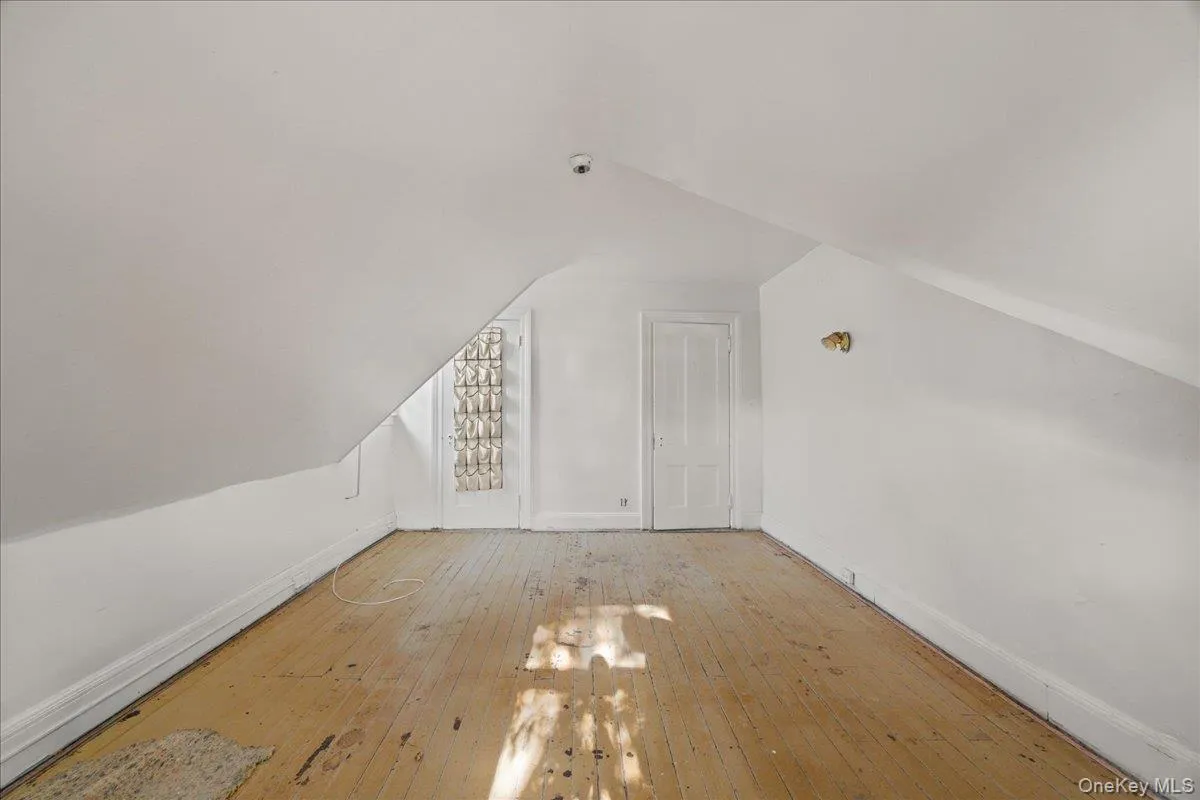 512 Warburton Avenue, Yonkers, NY, 7 Bedrooms Bedrooms, 10 Rooms Rooms,3 BathroomsBathrooms,Residential,For Rent,Warburton,0,KEY988227 512 Warburton Avenue, Yonkers, NY, 7 Bedrooms Bedrooms, 10 Rooms Rooms,3 BathroomsBathrooms,Residential,For Rent,Warburton,0,KEY988227