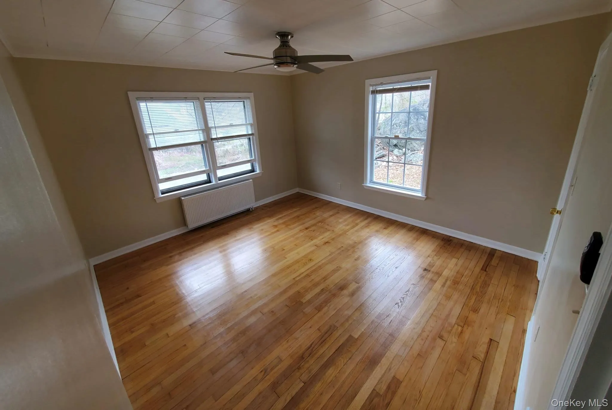 32 Cherry Street, Highlands, NY, 1 Bedroom Bedrooms, 4 Rooms Rooms,1 BathroomBathrooms,Residential Lease,For Rent,Cherry,0,988232 32 Cherry Street, Highlands, NY, 1 Bedroom Bedrooms, 4 Rooms Rooms,1 BathroomBathrooms,Residential Lease,For Rent,Cherry,0,988232