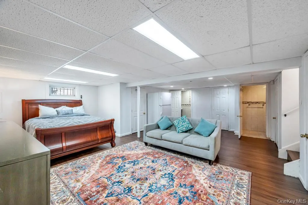 310 Southwood Circle, Oyster Bay, NY, 3 Bedrooms Bedrooms, 8 Rooms Rooms,2 BathroomsBathrooms,Residential Sale,For Rent,Southwood,0,988247 310 Southwood Circle, Oyster Bay, NY, 3 Bedrooms Bedrooms, 8 Rooms Rooms,2 BathroomsBathrooms,Residential Sale,For Rent,Southwood,0,988247