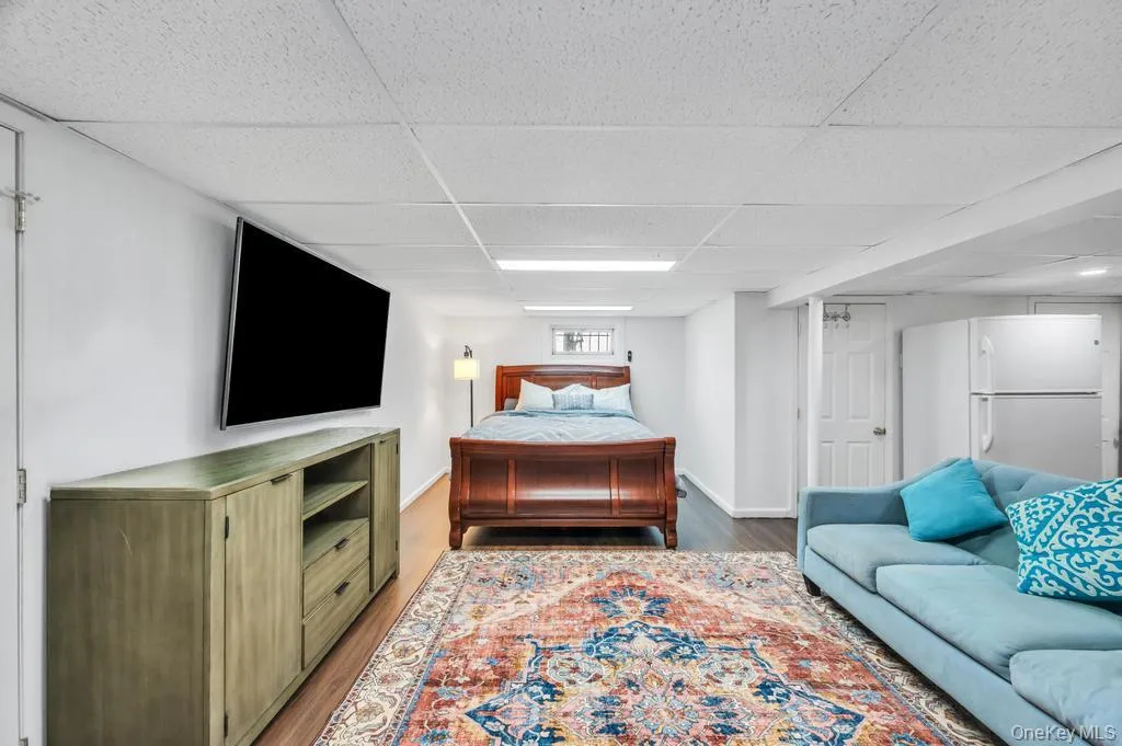 310 Southwood Circle, Oyster Bay, NY, 3 Bedrooms Bedrooms, 8 Rooms Rooms,2 BathroomsBathrooms,Residential Sale,For Rent,Southwood,0,988247 310 Southwood Circle, Oyster Bay, NY, 3 Bedrooms Bedrooms, 8 Rooms Rooms,2 BathroomsBathrooms,Residential Sale,For Rent,Southwood,0,988247