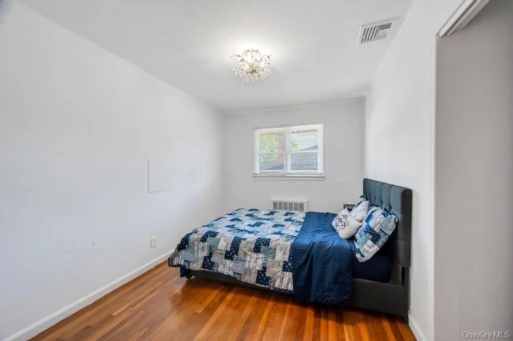 310 Southwood Circle, Oyster Bay, NY, 3 Bedrooms Bedrooms, 8 Rooms Rooms,2 BathroomsBathrooms,Residential Sale,For Rent,Southwood,0,988247 310 Southwood Circle, Oyster Bay, NY, 3 Bedrooms Bedrooms, 8 Rooms Rooms,2 BathroomsBathrooms,Residential Sale,For Rent,Southwood,0,988247