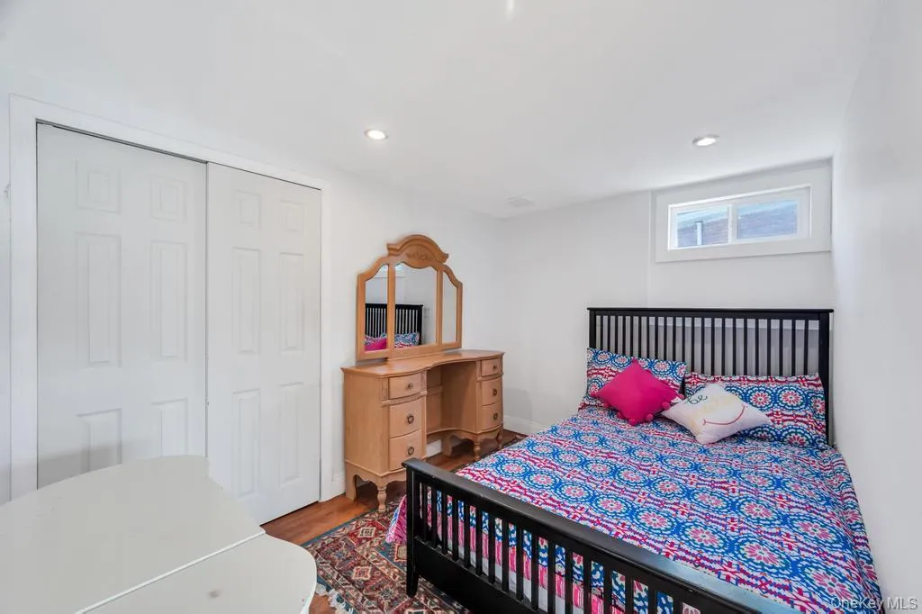 310 Southwood Circle, Oyster Bay, NY, 3 Bedrooms Bedrooms, 8 Rooms Rooms,2 BathroomsBathrooms,Residential Sale,For Rent,Southwood,0,988247 310 Southwood Circle, Oyster Bay, NY, 3 Bedrooms Bedrooms, 8 Rooms Rooms,2 BathroomsBathrooms,Residential Sale,For Rent,Southwood,0,988247