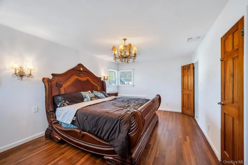 310 Southwood Circle, Oyster Bay, NY, 3 Bedrooms Bedrooms, 8 Rooms Rooms,2 BathroomsBathrooms,Residential Sale,For Rent,Southwood,0,988247 310 Southwood Circle, Oyster Bay, NY, 3 Bedrooms Bedrooms, 8 Rooms Rooms,2 BathroomsBathrooms,Residential Sale,For Rent,Southwood,0,988247