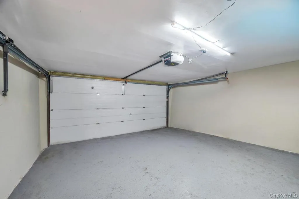 310 Southwood Circle, Oyster Bay, NY, 3 Bedrooms Bedrooms, 8 Rooms Rooms,2 BathroomsBathrooms,Residential Sale,For Rent,Southwood,0,988247 310 Southwood Circle, Oyster Bay, NY, 3 Bedrooms Bedrooms, 8 Rooms Rooms,2 BathroomsBathrooms,Residential Sale,For Rent,Southwood,0,988247