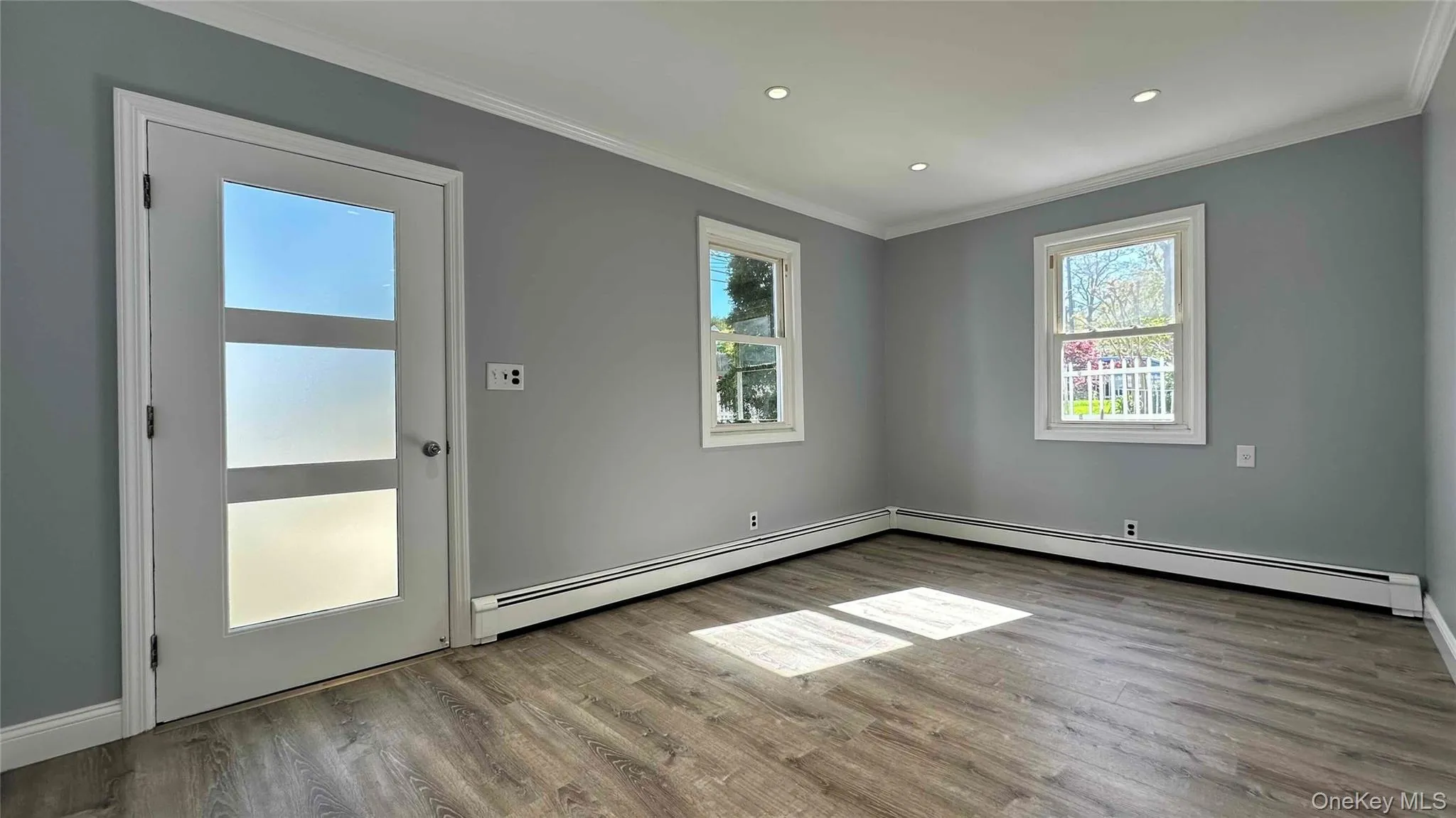 8 Bayard Avenue, Oyster Bay, NY, 3 Bedrooms Bedrooms, 5 Rooms Rooms,1 BathroomBathrooms,Residential Lease,For Rent,Bayard,0,988257 8 Bayard Avenue, Oyster Bay, NY, 3 Bedrooms Bedrooms, 5 Rooms Rooms,1 BathroomBathrooms,Residential Lease,For Rent,Bayard,0,988257