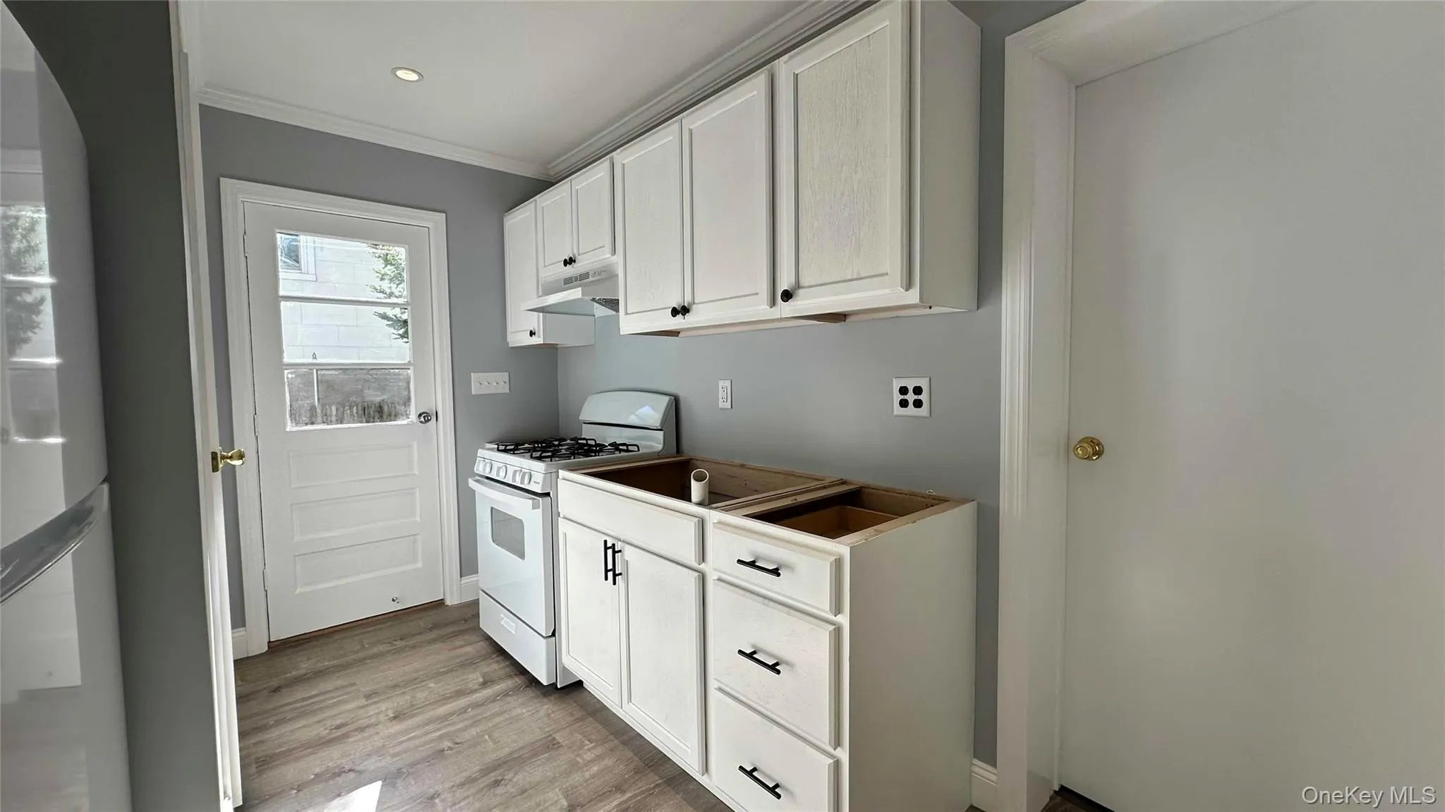 8 Bayard Avenue, Oyster Bay, NY, 3 Bedrooms Bedrooms, 5 Rooms Rooms,1 BathroomBathrooms,Residential Lease,For Rent,Bayard,0,988257 8 Bayard Avenue, Oyster Bay, NY, 3 Bedrooms Bedrooms, 5 Rooms Rooms,1 BathroomBathrooms,Residential Lease,For Rent,Bayard,0,988257