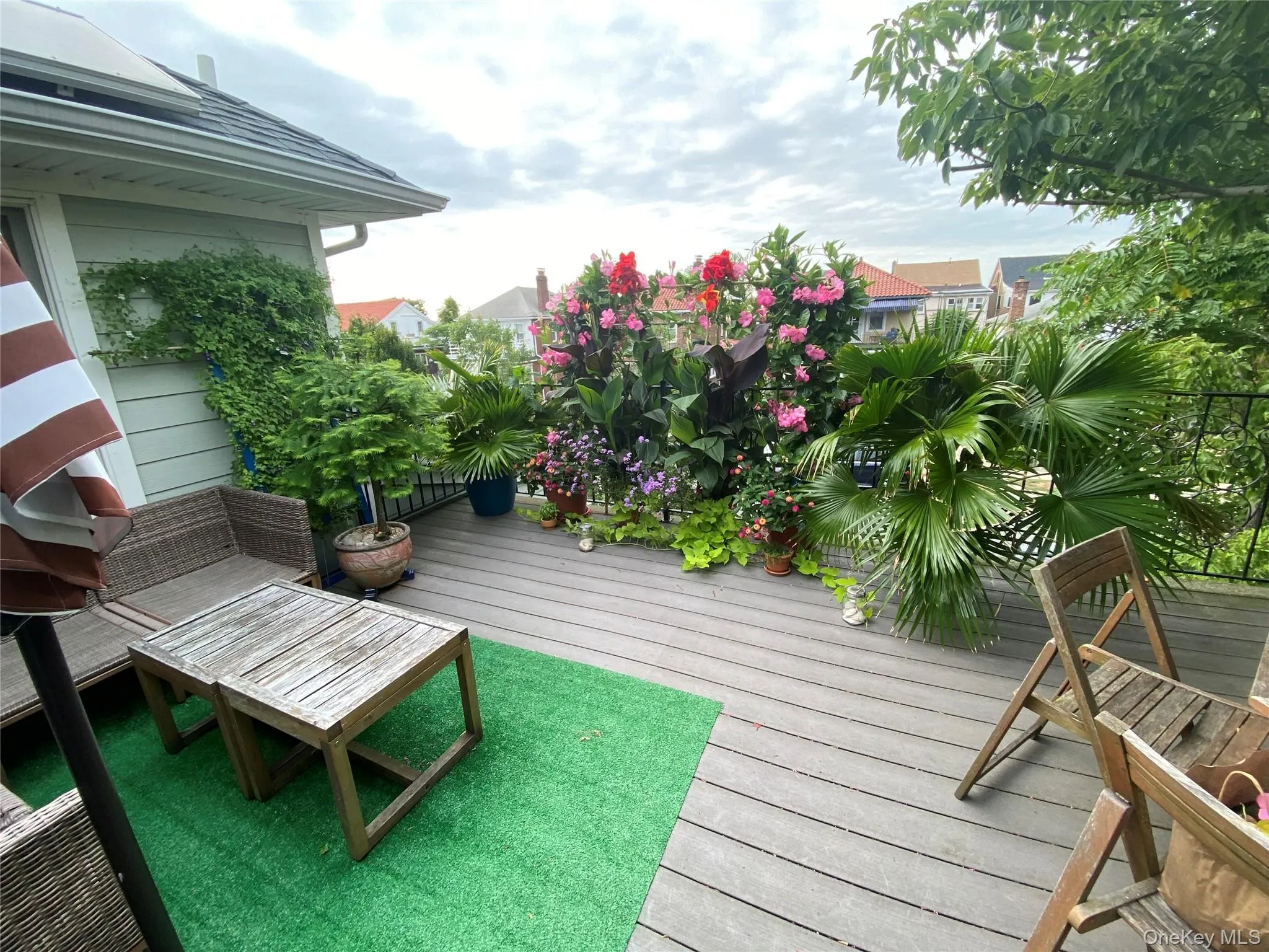 Expansive Private Deck Space Expansive Private Deck Space