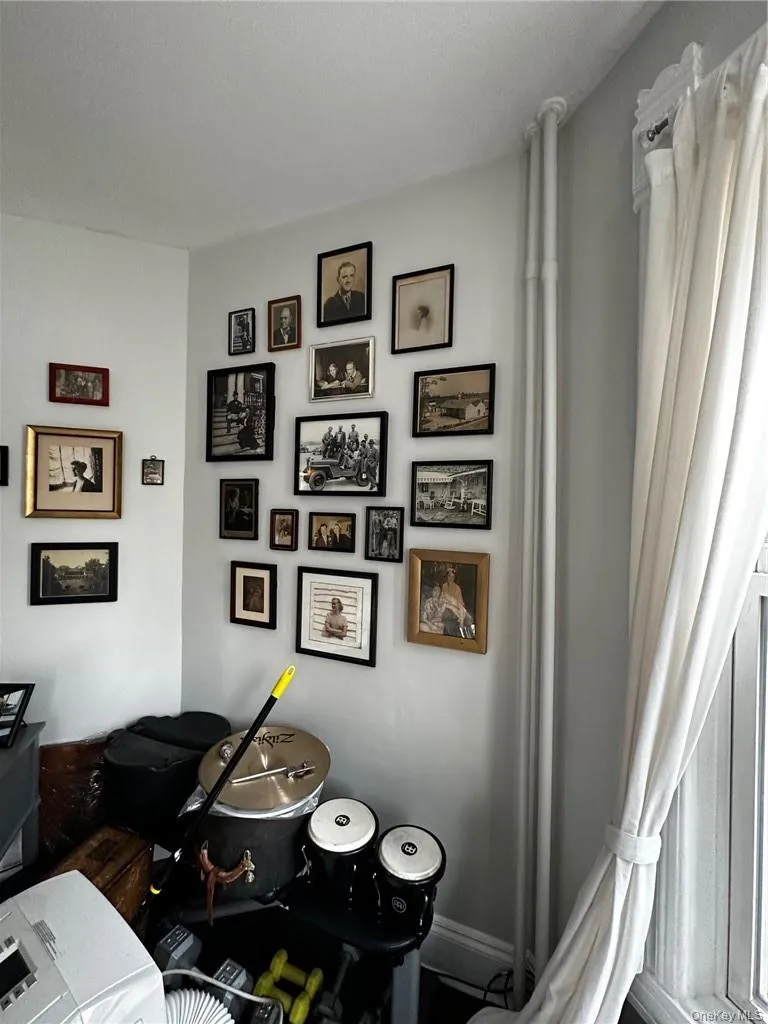 216 Union Avenue, Peekskill, NY, 2 Bedrooms Bedrooms, 5 Rooms Rooms,1 BathroomBathrooms,Residential Lease,For Rent,Union,0,988275 216 Union Avenue, Peekskill, NY, 2 Bedrooms Bedrooms, 5 Rooms Rooms,1 BathroomBathrooms,Residential Lease,For Rent,Union,0,988275