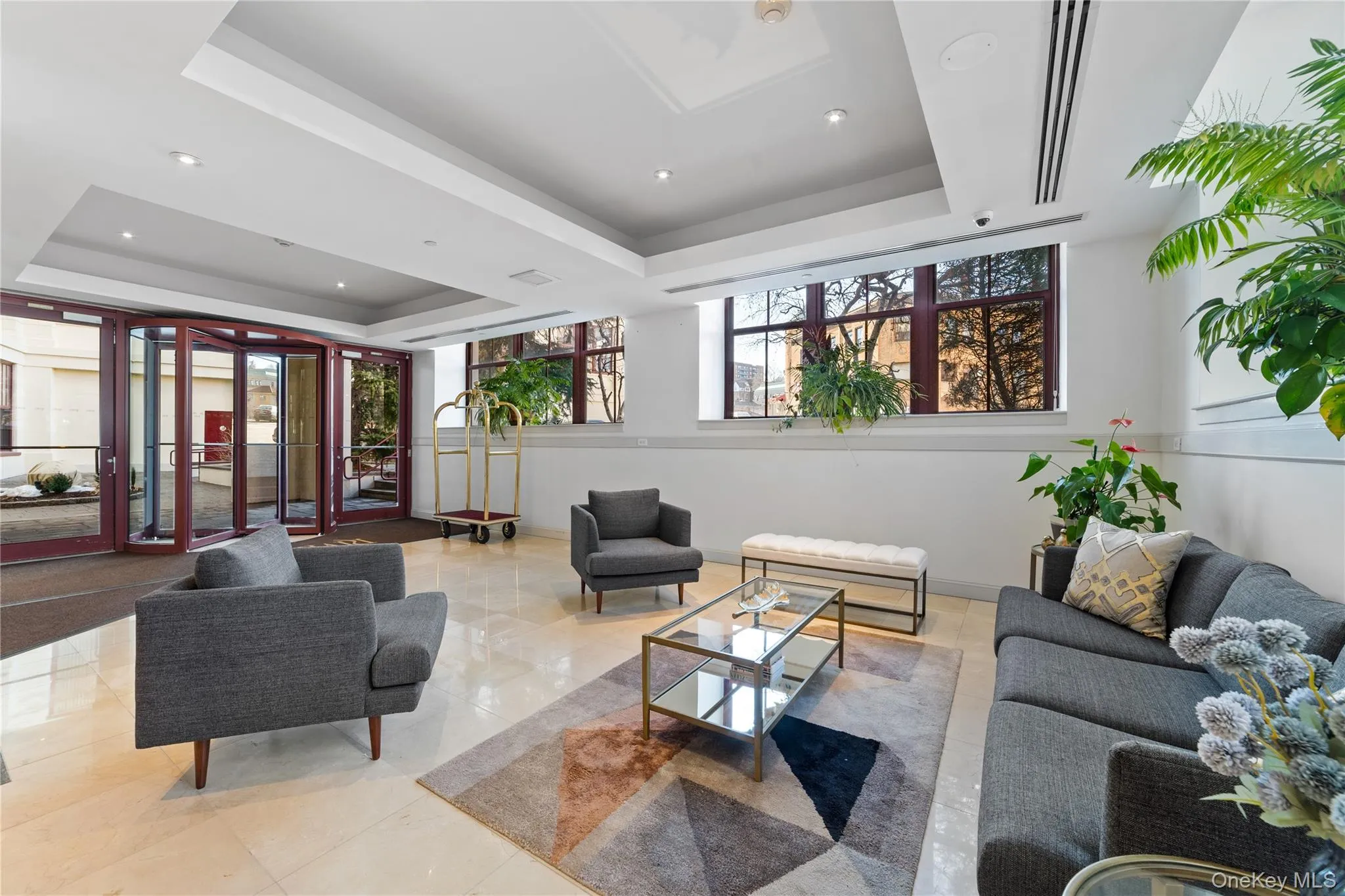 Comfortable seating in the lobby Comfortable seating in the lobby