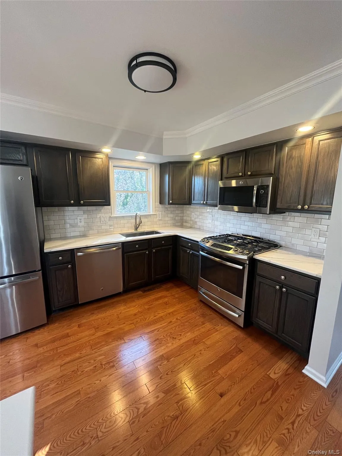 8 Marion Avenue, Harrison, NY, 3 Bedrooms Bedrooms, 8 Rooms Rooms,2 BathroomsBathrooms,Residential Lease,For Rent,Marion,0,988295 8 Marion Avenue, Harrison, NY, 3 Bedrooms Bedrooms, 8 Rooms Rooms,2 BathroomsBathrooms,Residential Lease,For Rent,Marion,0,988295