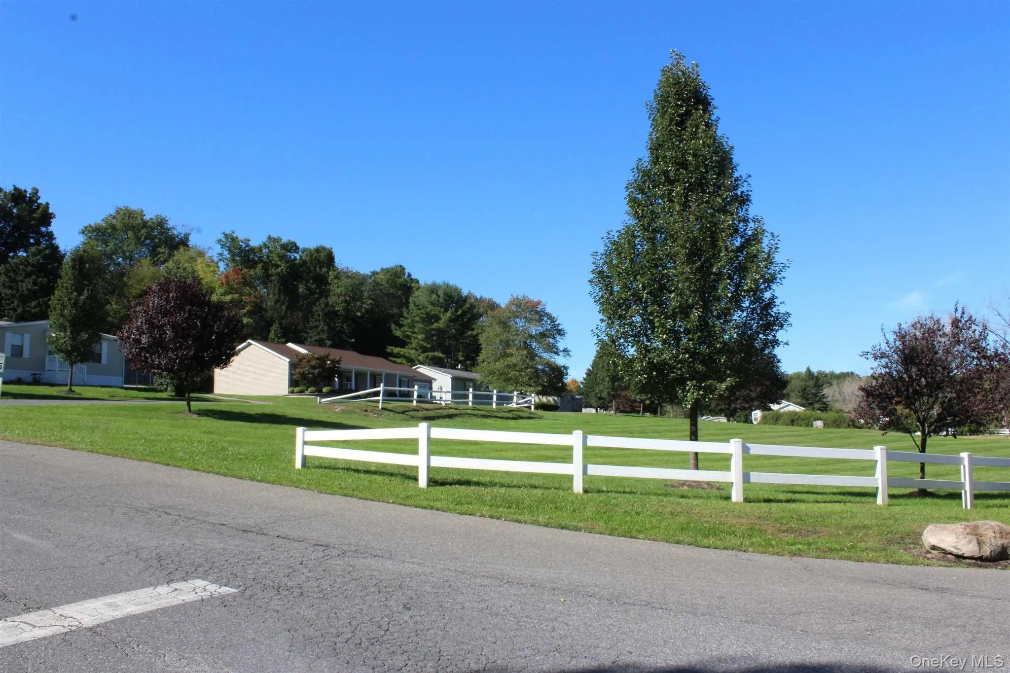 201 Brittany Terrace, New Windsor, NY, 2 Bedrooms Bedrooms, 6 Rooms Rooms,2 BathroomsBathrooms,Residential,For Rent,Brittany,0,988312 201 Brittany Terrace, New Windsor, NY, 2 Bedrooms Bedrooms, 6 Rooms Rooms,2 BathroomsBathrooms,Residential,For Rent,Brittany,0,988312