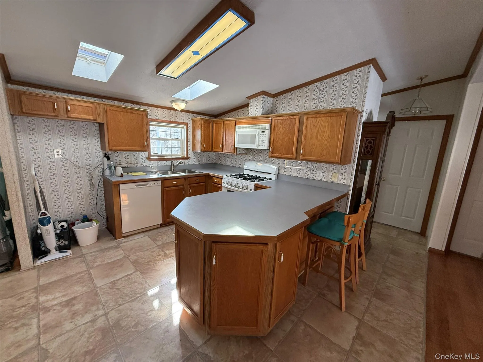 217 Brittany Terrace, New Windsor, NY, 3 Bedrooms Bedrooms, 5 Rooms Rooms,2 BathroomsBathrooms,Residential Sale,For Rent,Brittany,0,988319 217 Brittany Terrace, New Windsor, NY, 3 Bedrooms Bedrooms, 5 Rooms Rooms,2 BathroomsBathrooms,Residential Sale,For Rent,Brittany,0,988319