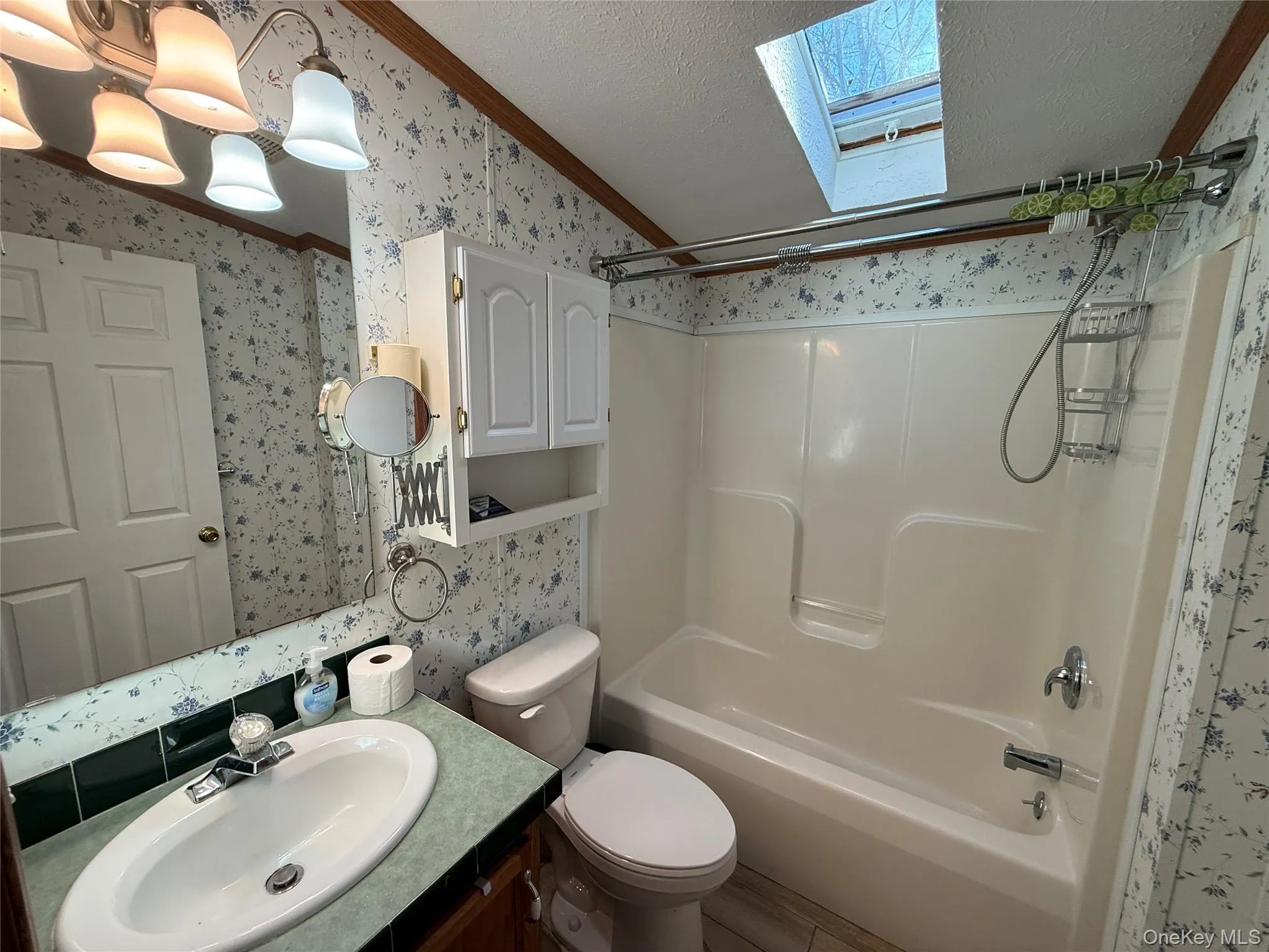 217 Brittany Terrace, New Windsor, NY, 3 Bedrooms Bedrooms, 5 Rooms Rooms,2 BathroomsBathrooms,Residential Sale,For Rent,Brittany,0,988319 217 Brittany Terrace, New Windsor, NY, 3 Bedrooms Bedrooms, 5 Rooms Rooms,2 BathroomsBathrooms,Residential Sale,For Rent,Brittany,0,988319