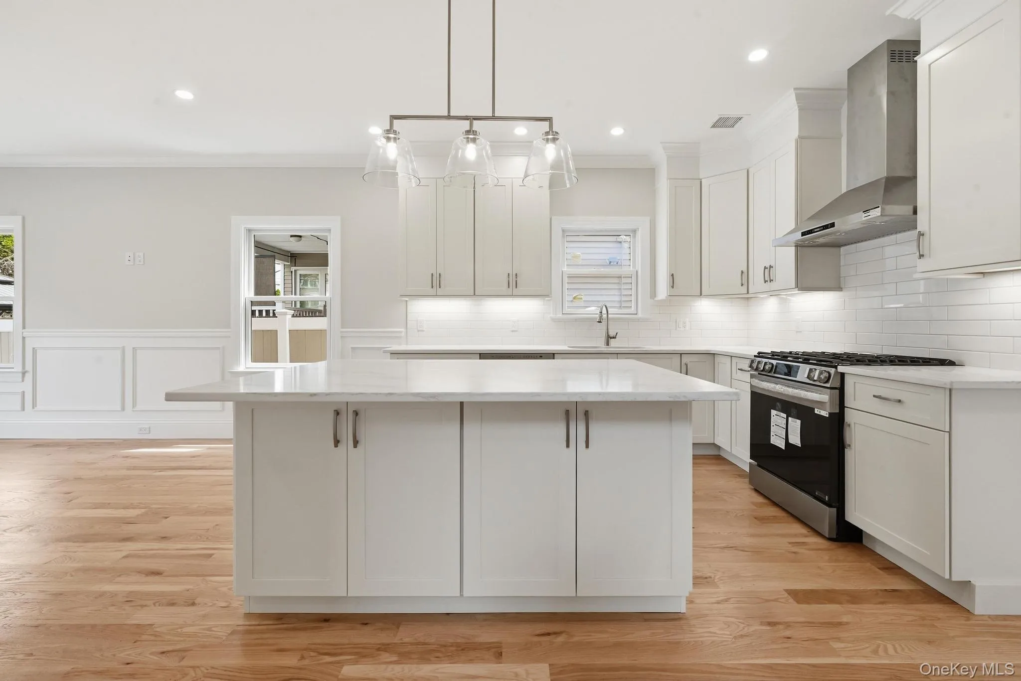 447 Keller Avenue, Hempstead, NY, 5 Bedrooms Bedrooms, 8 Rooms Rooms,3 BathroomsBathrooms,Residential,For Rent,Keller,0,988333 447 Keller Avenue, Hempstead, NY, 5 Bedrooms Bedrooms, 8 Rooms Rooms,3 BathroomsBathrooms,Residential,For Rent,Keller,0,988333
