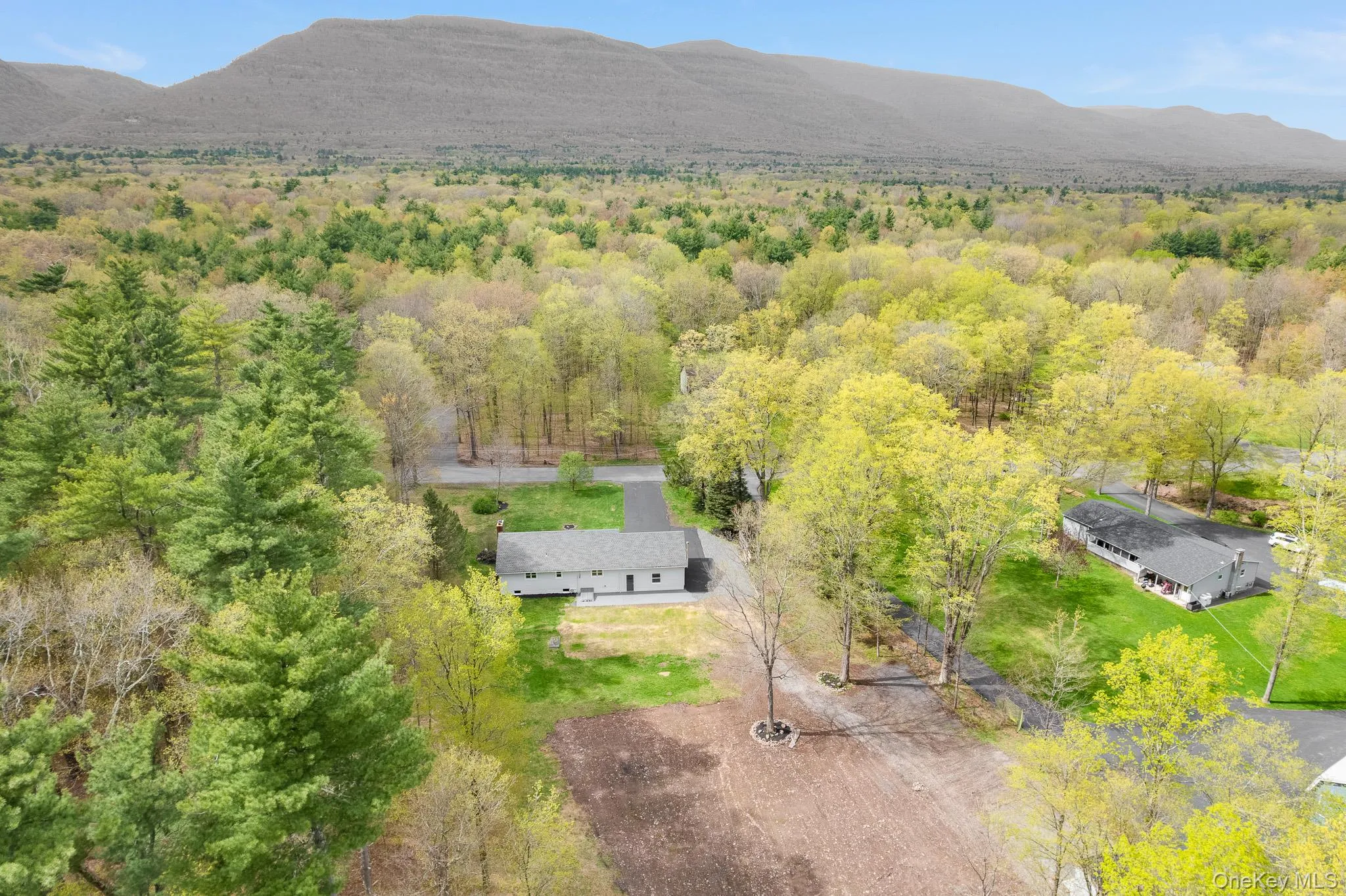 34 Van Buskirk Road, Saugerties, NY, 2 Bedrooms Bedrooms, 5 Rooms Rooms,1 BathroomBathrooms,Residential,For Rent,Van Buskirk,0,988334 34 Van Buskirk Road, Saugerties, NY, 2 Bedrooms Bedrooms, 5 Rooms Rooms,1 BathroomBathrooms,Residential,For Rent,Van Buskirk,0,988334