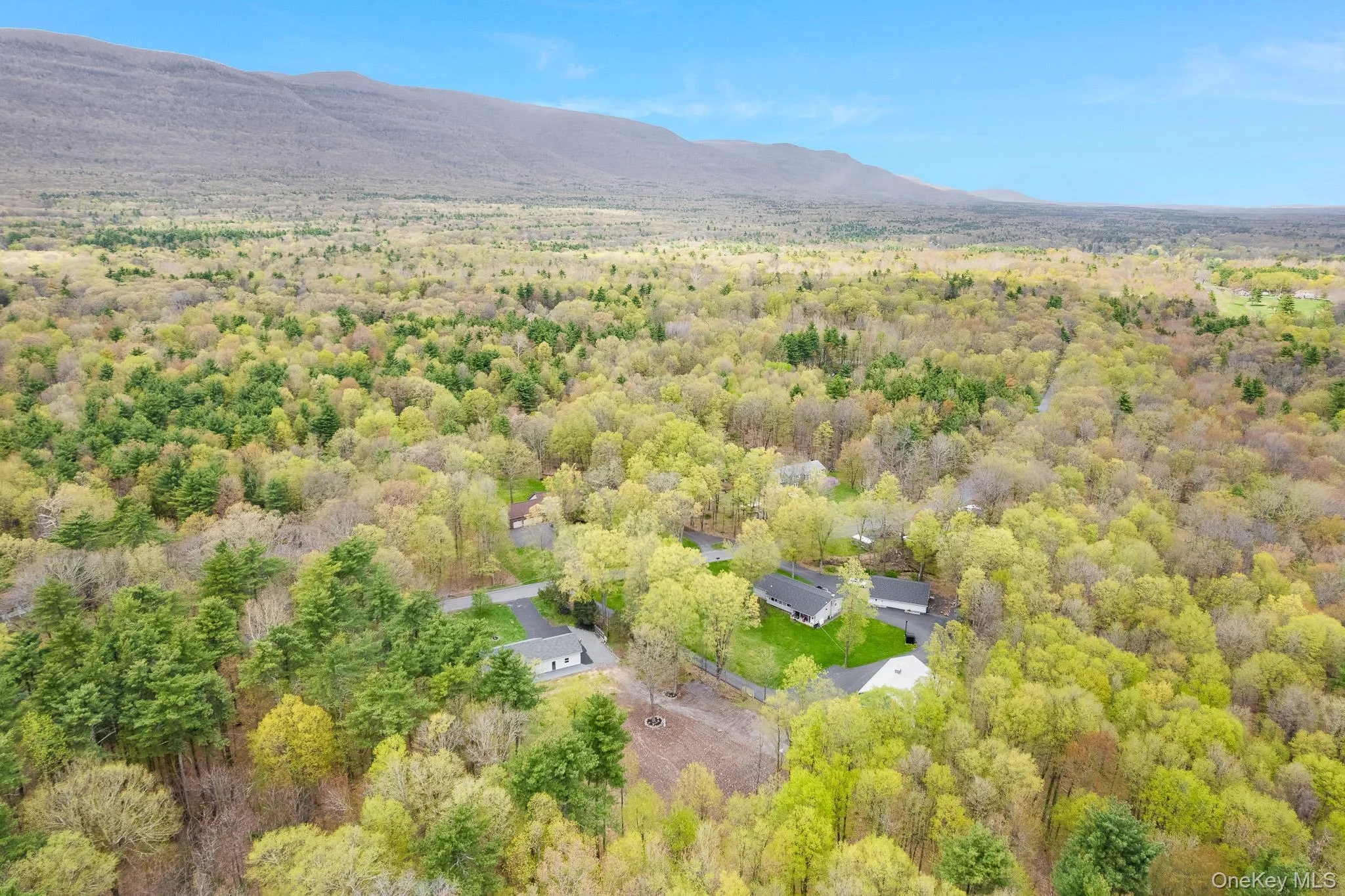 34 Van Buskirk Road, Saugerties, NY, 2 Bedrooms Bedrooms, 5 Rooms Rooms,1 BathroomBathrooms,Residential,For Rent,Van Buskirk,0,988334 34 Van Buskirk Road, Saugerties, NY, 2 Bedrooms Bedrooms, 5 Rooms Rooms,1 BathroomBathrooms,Residential,For Rent,Van Buskirk,0,988334