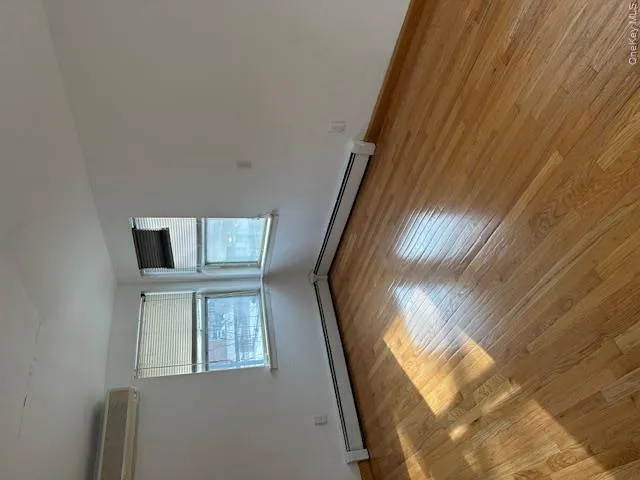 209-38 46th Rd, New York, NY, 3 Bedrooms Bedrooms, 5 Rooms Rooms,2 BathroomsBathrooms,Residential Lease,For Rent,46th Rd,0,988340 209-38 46th Rd, New York, NY, 3 Bedrooms Bedrooms, 5 Rooms Rooms,2 BathroomsBathrooms,Residential Lease,For Rent,46th Rd,0,988340