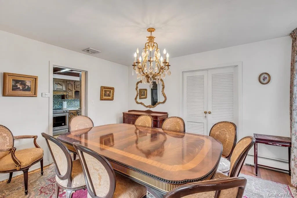 185 Whistler Road, North Hempstead, NY, 4 Bedrooms Bedrooms, 10 Rooms Rooms,3 BathroomsBathrooms,Residential,For Rent,Whistler,0,988342 185 Whistler Road, North Hempstead, NY, 4 Bedrooms Bedrooms, 10 Rooms Rooms,3 BathroomsBathrooms,Residential,For Rent,Whistler,0,988342