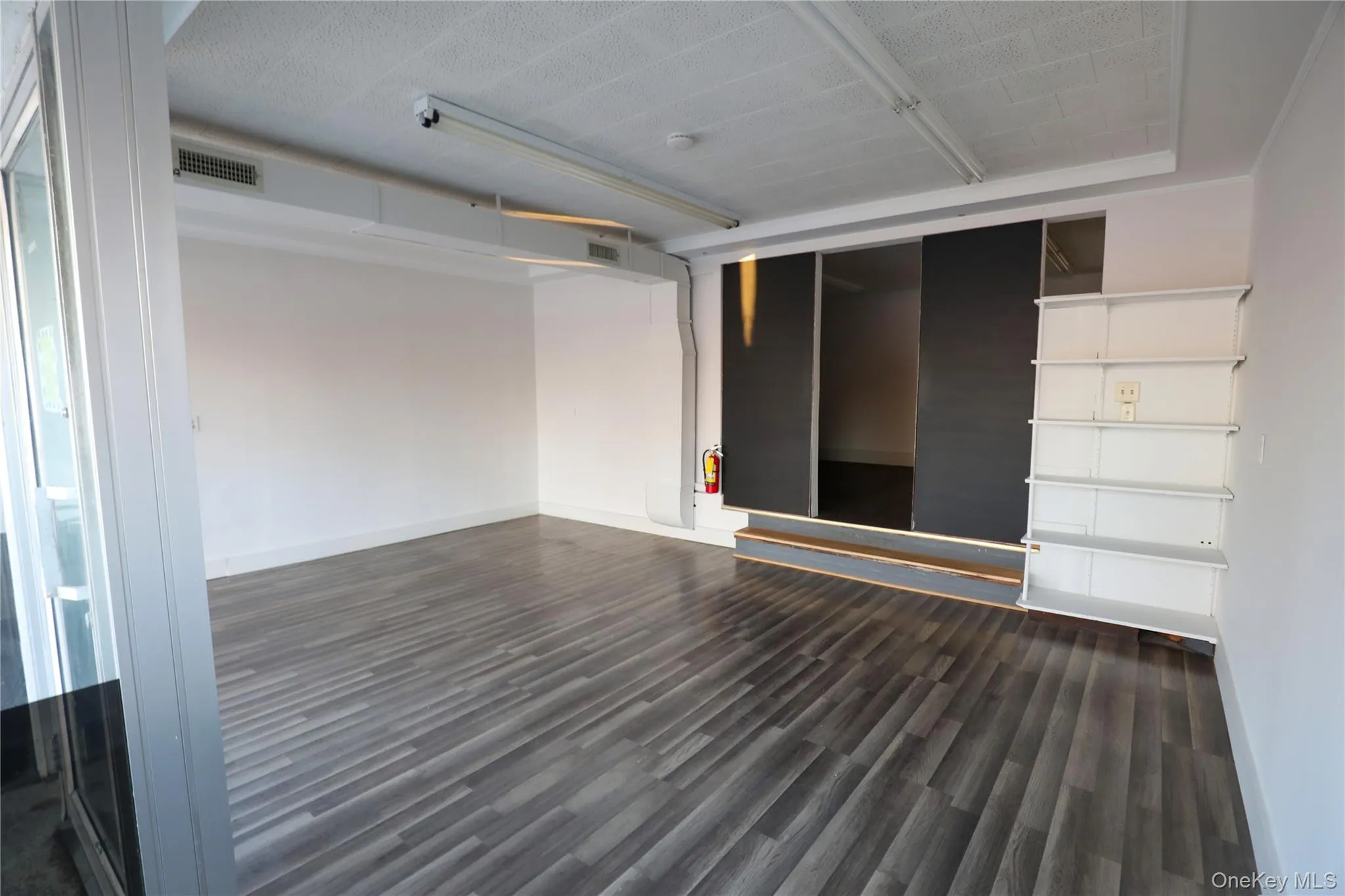 190 Broadway, Esopus, NY, ,Commercial Lease,For Rent,Broadway,0,988351 190 Broadway, Esopus, NY, ,Commercial Lease,For Rent,Broadway,0,988351