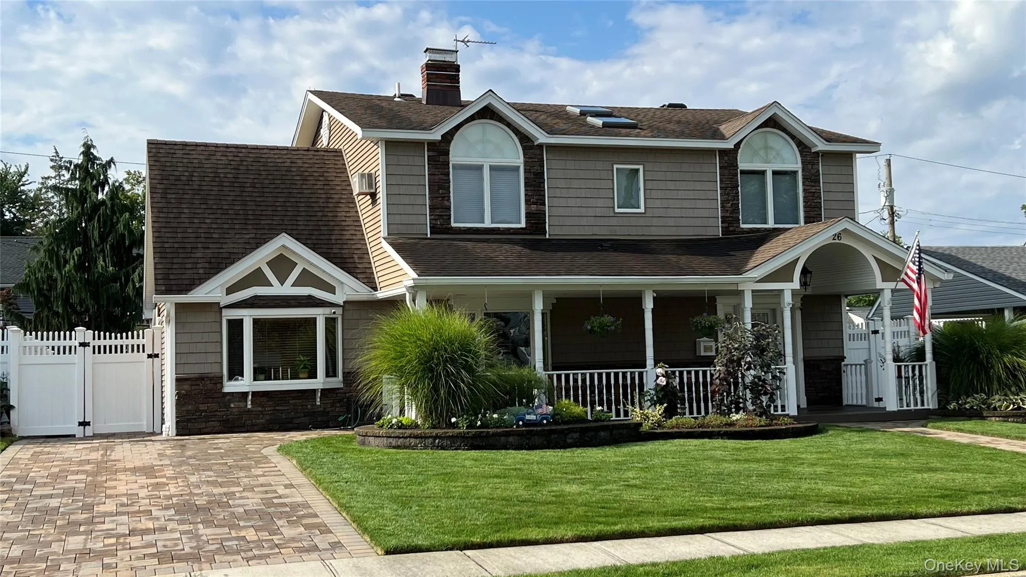 26 Ballad Lane, Oyster Bay, NY, 4 Bedrooms Bedrooms, 10 Rooms Rooms,2 BathroomsBathrooms,Residential,For Rent,Ballad,0,KEY988384 26 Ballad Lane, Oyster Bay, NY, 4 Bedrooms Bedrooms, 10 Rooms Rooms,2 BathroomsBathrooms,Residential,For Rent,Ballad,0,KEY988384