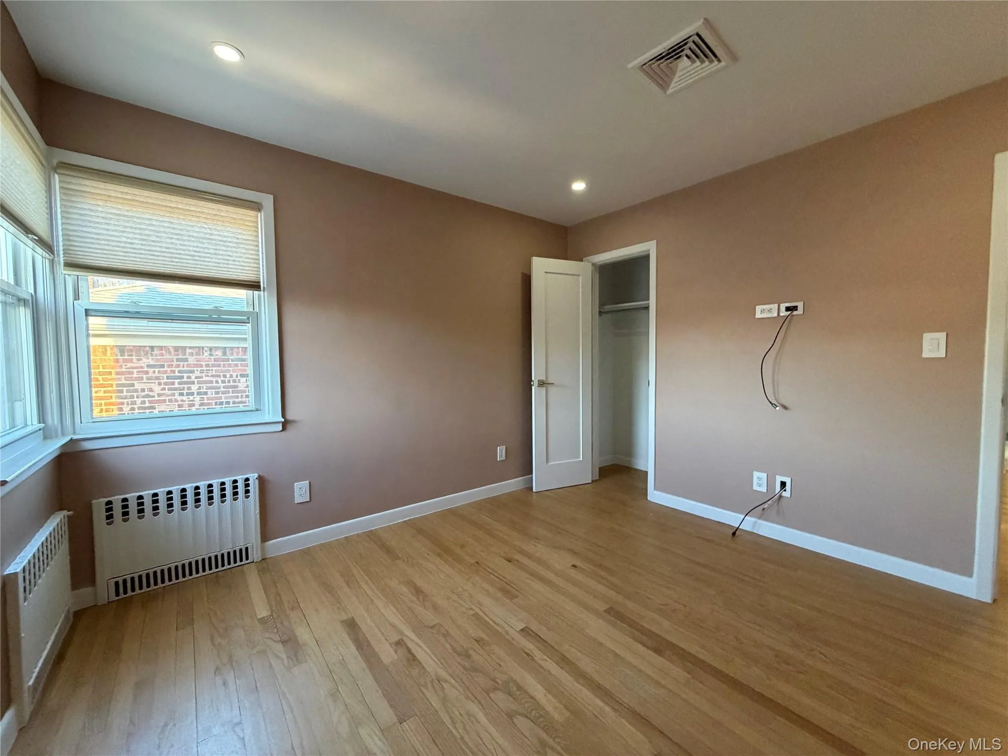 15447 20th Road, New York, NY, 3 Bedrooms Bedrooms, 5 Rooms Rooms,1 BathroomBathrooms,Residential Lease,For Rent,20th,0,988400 15447 20th Road, New York, NY, 3 Bedrooms Bedrooms, 5 Rooms Rooms,1 BathroomBathrooms,Residential Lease,For Rent,20th,0,988400