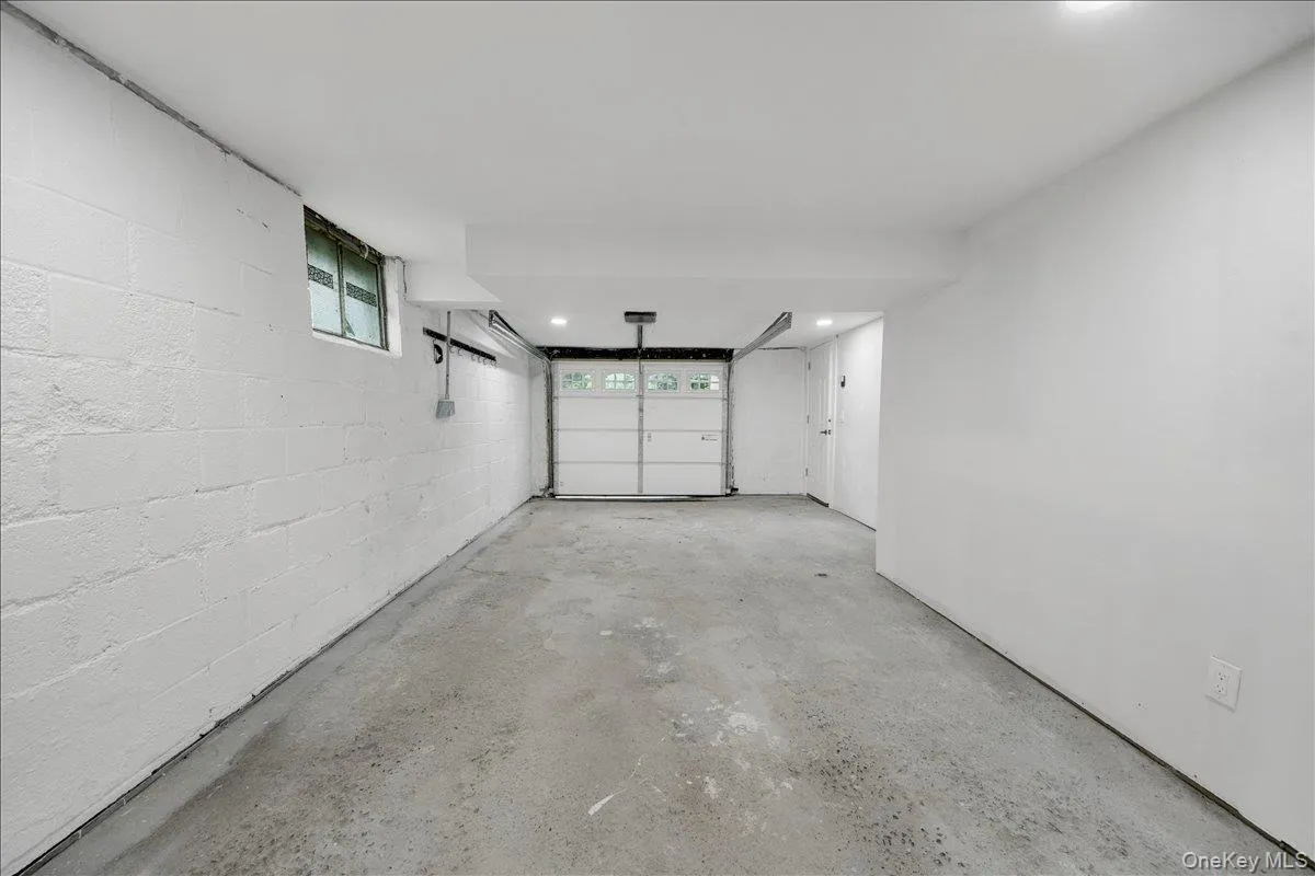 16 Tiger Road, Wappinger, NY, 3 Bedrooms Bedrooms, 8 Rooms Rooms,2 BathroomsBathrooms,Residential,For Rent,Tiger,0,988410 16 Tiger Road, Wappinger, NY, 3 Bedrooms Bedrooms, 8 Rooms Rooms,2 BathroomsBathrooms,Residential,For Rent,Tiger,0,988410