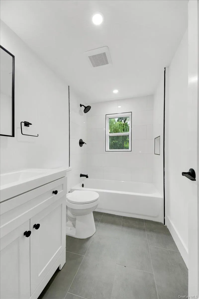 16 Tiger Road, Wappinger, NY, 3 Bedrooms Bedrooms, 8 Rooms Rooms,2 BathroomsBathrooms,Residential,For Rent,Tiger,0,988410 16 Tiger Road, Wappinger, NY, 3 Bedrooms Bedrooms, 8 Rooms Rooms,2 BathroomsBathrooms,Residential,For Rent,Tiger,0,988410