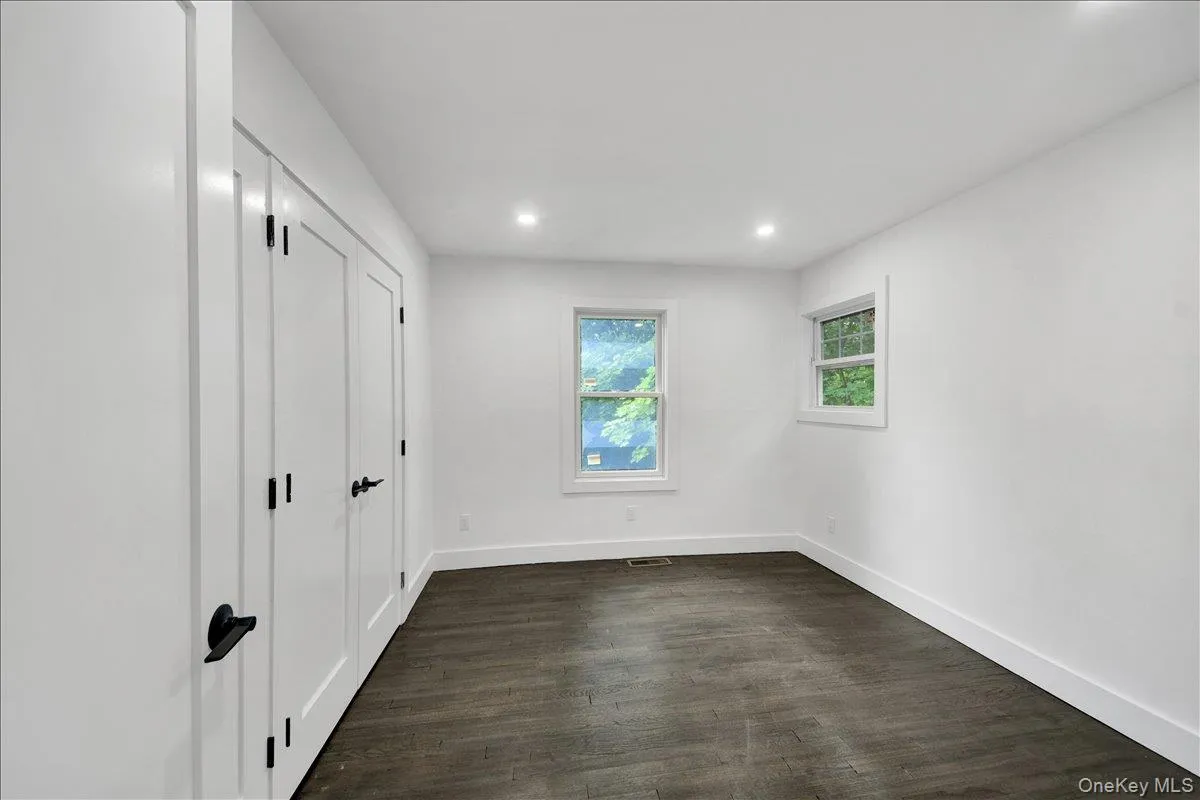 16 Tiger Road, Wappinger, NY, 3 Bedrooms Bedrooms, 8 Rooms Rooms,2 BathroomsBathrooms,Residential,For Rent,Tiger,0,988410 16 Tiger Road, Wappinger, NY, 3 Bedrooms Bedrooms, 8 Rooms Rooms,2 BathroomsBathrooms,Residential,For Rent,Tiger,0,988410