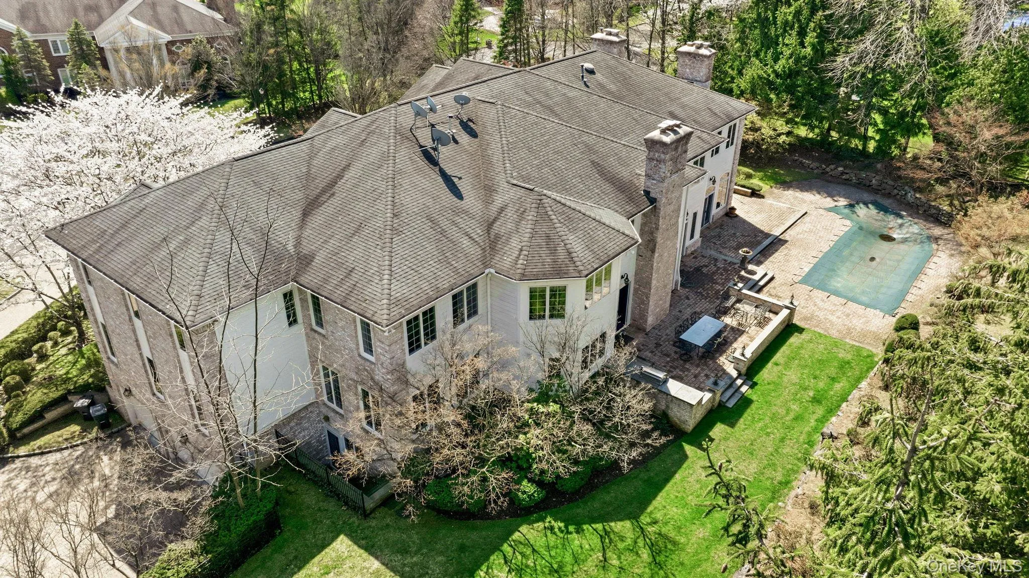 2 Coventry Court, Mamaroneck, NY, 7 Bedrooms Bedrooms, 15 Rooms Rooms,7 BathroomsBathrooms,Residential,For Rent,Coventry,0,988412 2 Coventry Court, Mamaroneck, NY, 7 Bedrooms Bedrooms, 15 Rooms Rooms,7 BathroomsBathrooms,Residential,For Rent,Coventry,0,988412