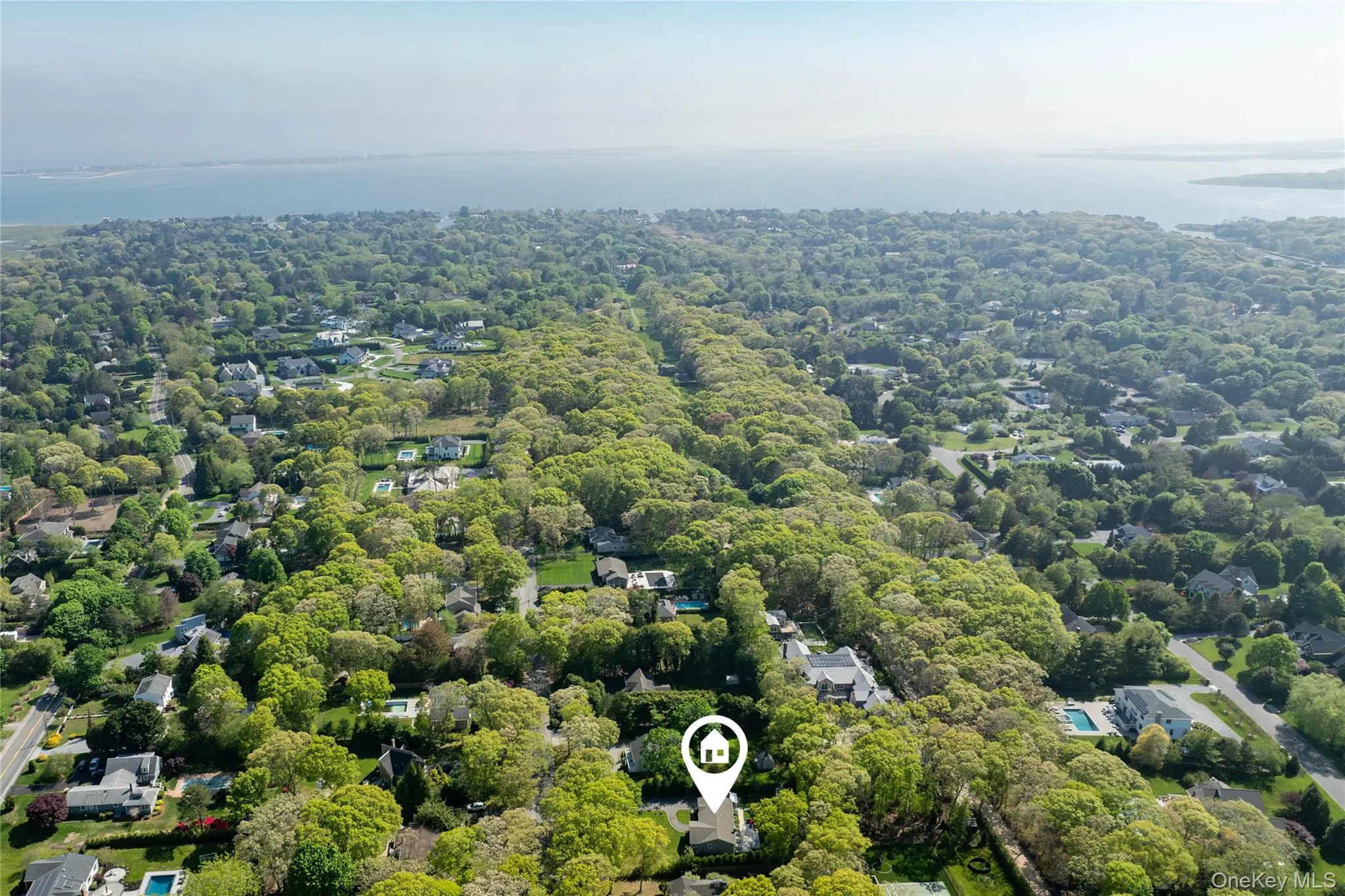 29 Matthews Drive, Southampton, NY, 3 Bedrooms Bedrooms, 5 Rooms Rooms,2 BathroomsBathrooms,Residential,For Rent,Matthews,0,KEY988417 29 Matthews Drive, Southampton, NY, 3 Bedrooms Bedrooms, 5 Rooms Rooms,2 BathroomsBathrooms,Residential,For Rent,Matthews,0,KEY988417