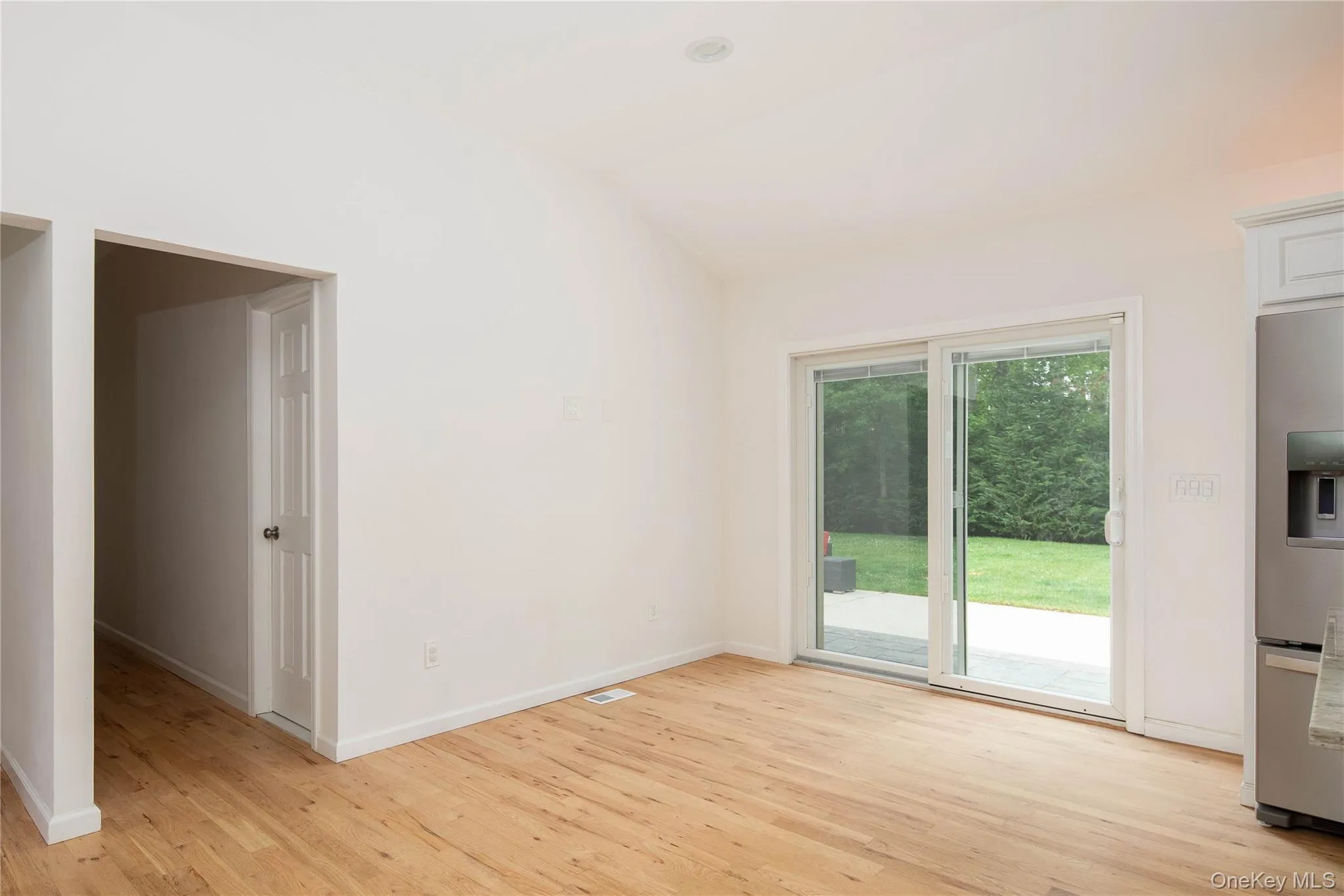 29 Matthews Drive, Southampton, NY, 3 Bedrooms Bedrooms, 5 Rooms Rooms,2 BathroomsBathrooms,Residential,For Rent,Matthews,0,KEY988417 29 Matthews Drive, Southampton, NY, 3 Bedrooms Bedrooms, 5 Rooms Rooms,2 BathroomsBathrooms,Residential,For Rent,Matthews,0,KEY988417