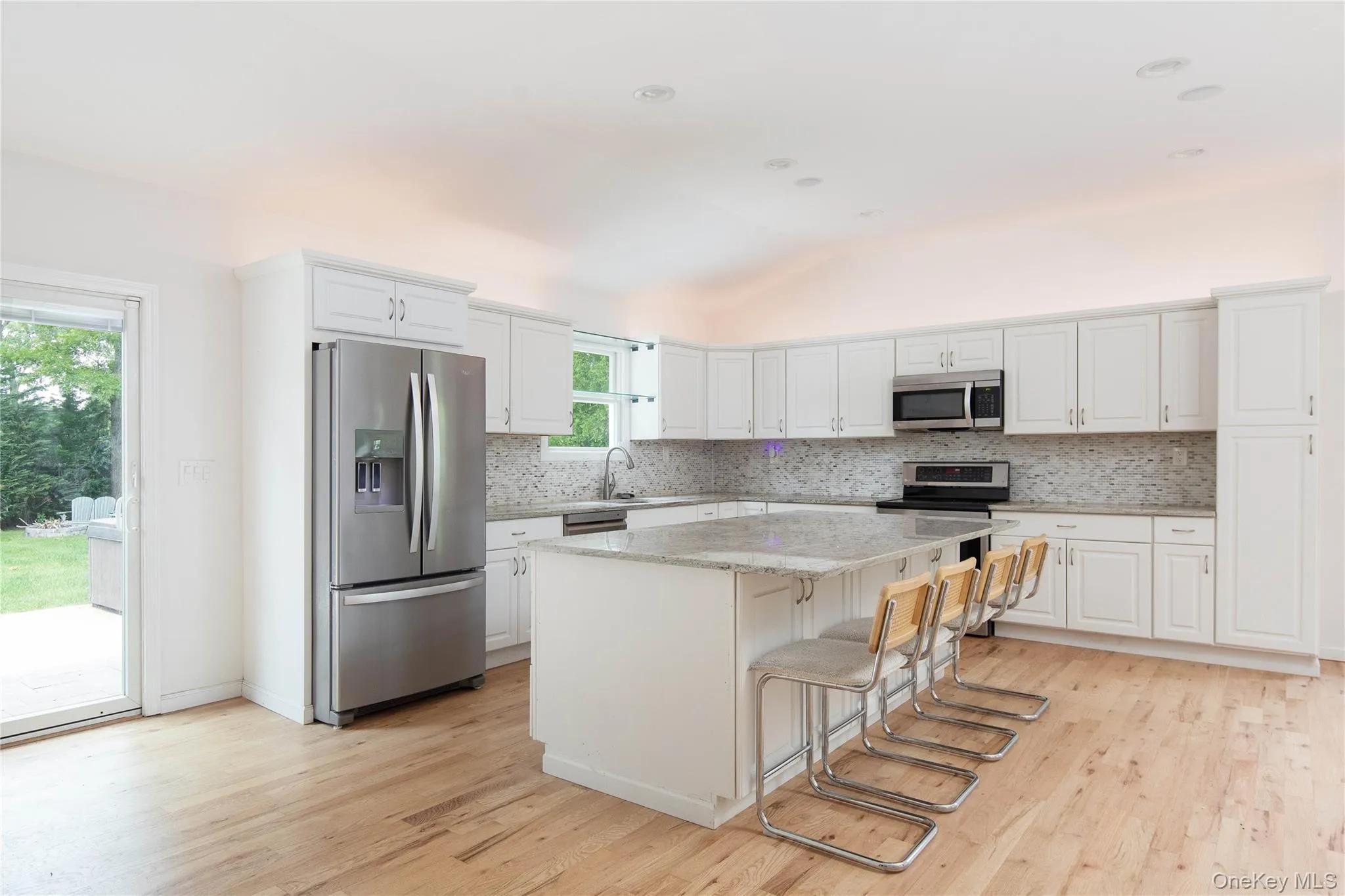 29 Matthews Drive, Southampton, NY, 3 Bedrooms Bedrooms, 5 Rooms Rooms,2 BathroomsBathrooms,Residential,For Rent,Matthews,0,KEY988417 29 Matthews Drive, Southampton, NY, 3 Bedrooms Bedrooms, 5 Rooms Rooms,2 BathroomsBathrooms,Residential,For Rent,Matthews,0,KEY988417