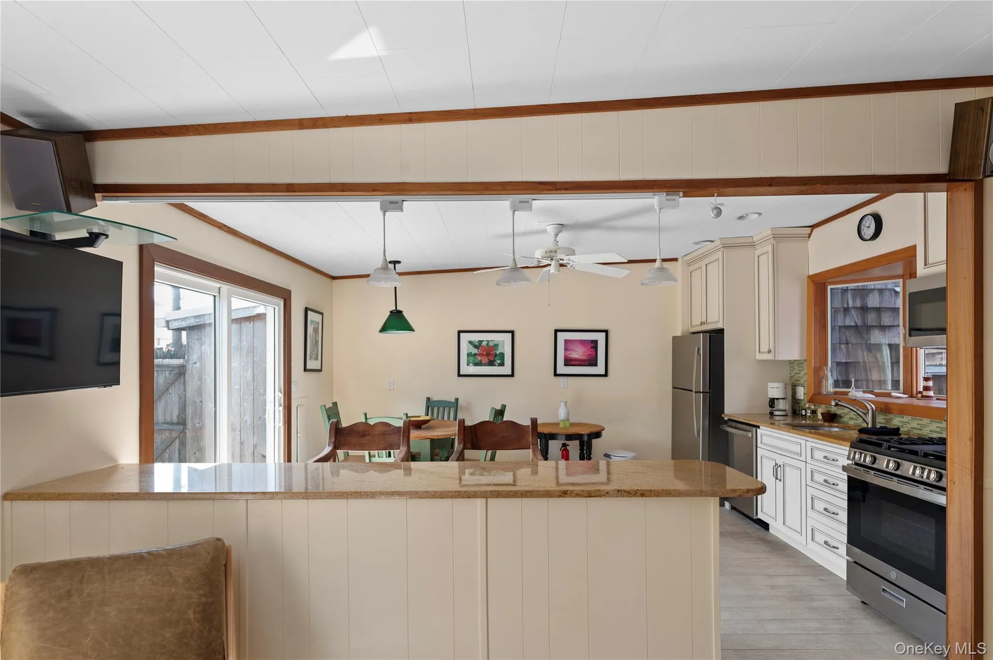 453 Dehnhoff Walk, Islip, NY, 1 Bedroom Bedrooms, 2 Rooms Rooms,1 BathroomBathrooms,Residential Lease,For Rent,Dehnhoff,0,988421 453 Dehnhoff Walk, Islip, NY, 1 Bedroom Bedrooms, 2 Rooms Rooms,1 BathroomBathrooms,Residential Lease,For Rent,Dehnhoff,0,988421