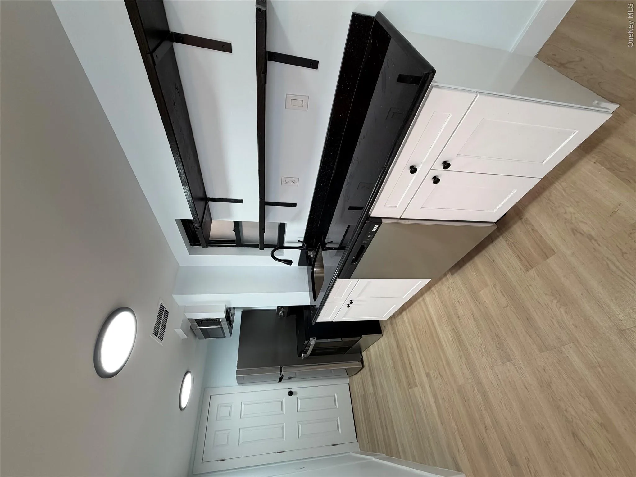 119 227th Street, New York, NY, 1 Bedroom Bedrooms, 2 Rooms Rooms,1 BathroomBathrooms,Residential Lease,For Rent,227th,0,988425 119 227th Street, New York, NY, 1 Bedroom Bedrooms, 2 Rooms Rooms,1 BathroomBathrooms,Residential Lease,For Rent,227th,0,988425