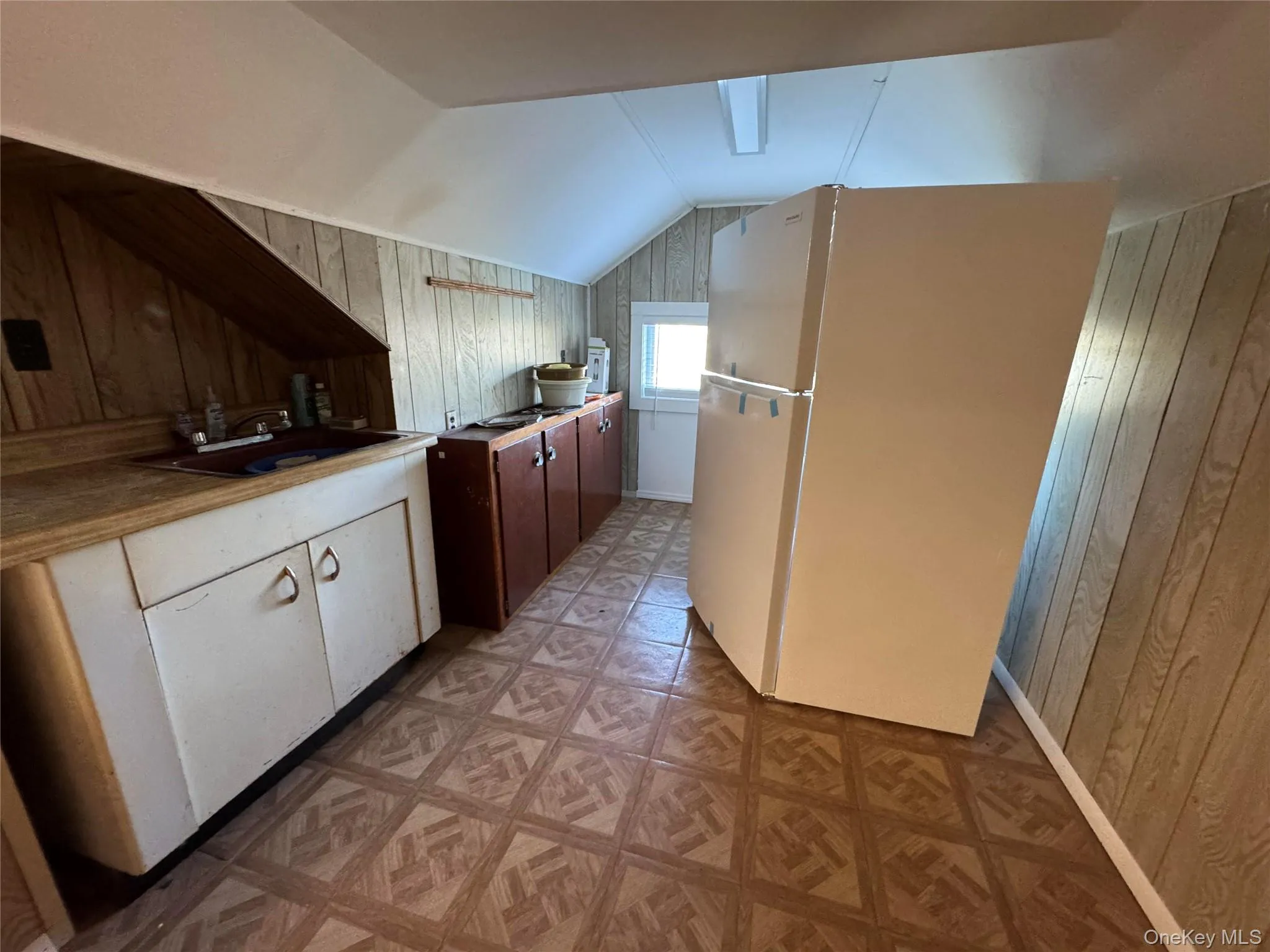 12 Old Turnpike Road, Fallsburg, NY, 6 Bedrooms Bedrooms, 8 Rooms Rooms,3 BathroomsBathrooms,Residential,For Rent,Old Turnpike,0,988427 12 Old Turnpike Road, Fallsburg, NY, 6 Bedrooms Bedrooms, 8 Rooms Rooms,3 BathroomsBathrooms,Residential,For Rent,Old Turnpike,0,988427