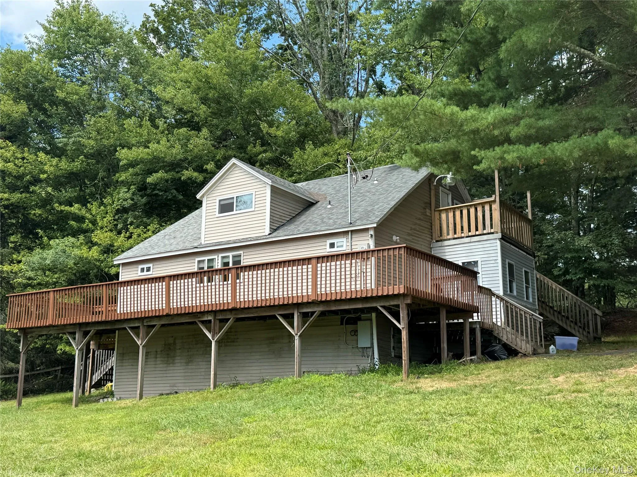 12 Old Turnpike Road, Fallsburg, NY, 6 Bedrooms Bedrooms, 8 Rooms Rooms,3 BathroomsBathrooms,Residential,For Rent,Old Turnpike,0,988427 12 Old Turnpike Road, Fallsburg, NY, 6 Bedrooms Bedrooms, 8 Rooms Rooms,3 BathroomsBathrooms,Residential,For Rent,Old Turnpike,0,988427