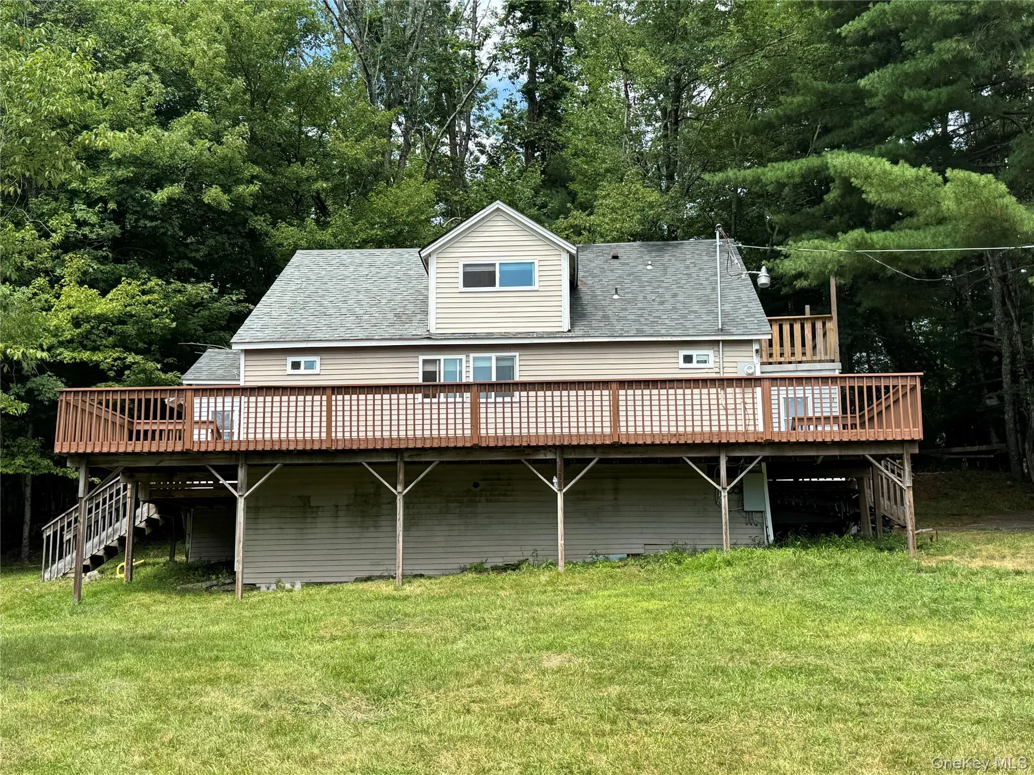 12 Old Turnpike Road, Fallsburg, NY, 6 Bedrooms Bedrooms, 8 Rooms Rooms,3 BathroomsBathrooms,Residential,For Rent,Old Turnpike,0,988427 12 Old Turnpike Road, Fallsburg, NY, 6 Bedrooms Bedrooms, 8 Rooms Rooms,3 BathroomsBathrooms,Residential,For Rent,Old Turnpike,0,988427