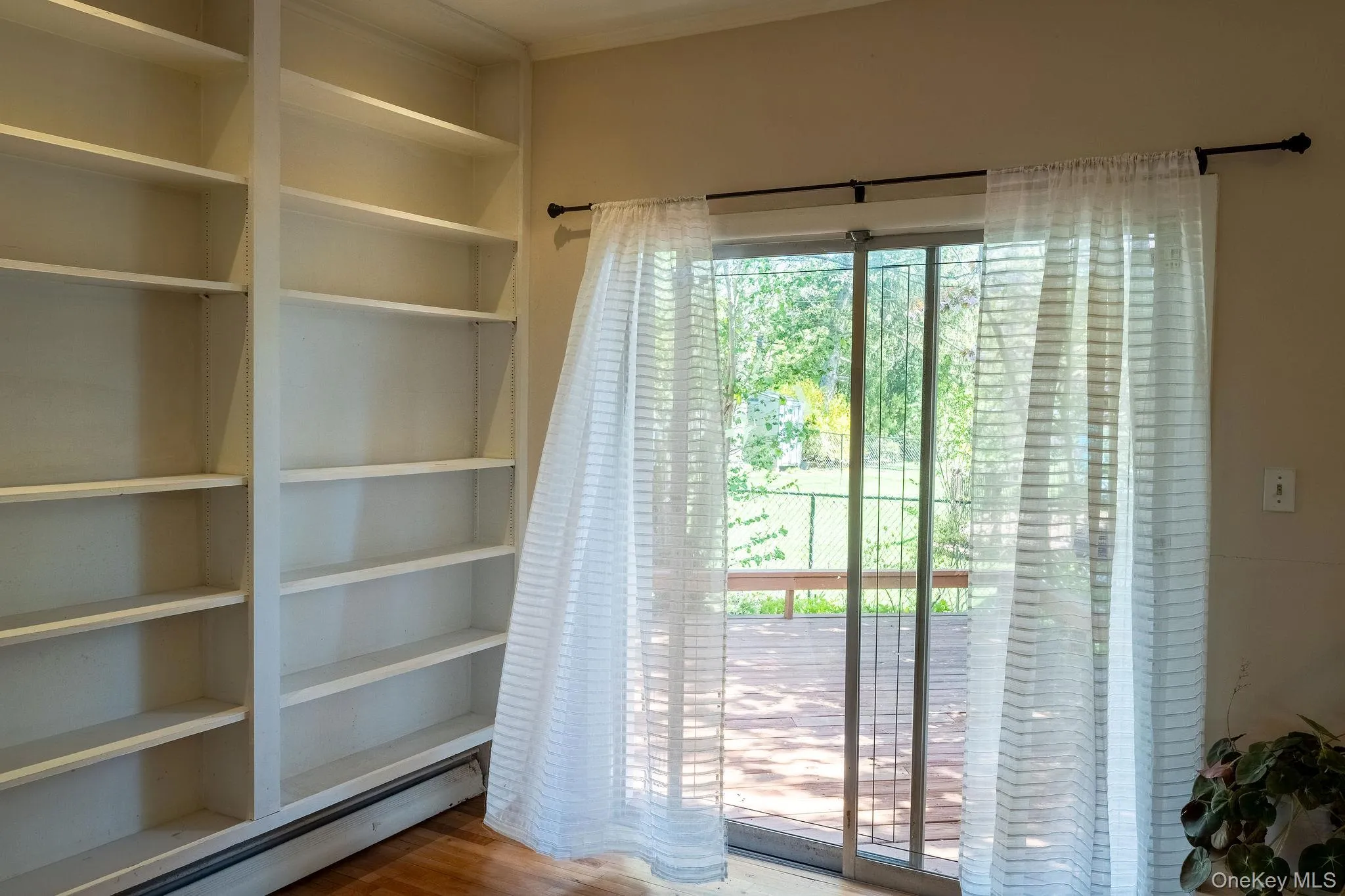 39 Deer Path Lane, Oyster Bay, NY, 3 Bedrooms Bedrooms, 6 Rooms Rooms,2 BathroomsBathrooms,Residential,For Rent,Deer Path,0,988433 39 Deer Path Lane, Oyster Bay, NY, 3 Bedrooms Bedrooms, 6 Rooms Rooms,2 BathroomsBathrooms,Residential,For Rent,Deer Path,0,988433