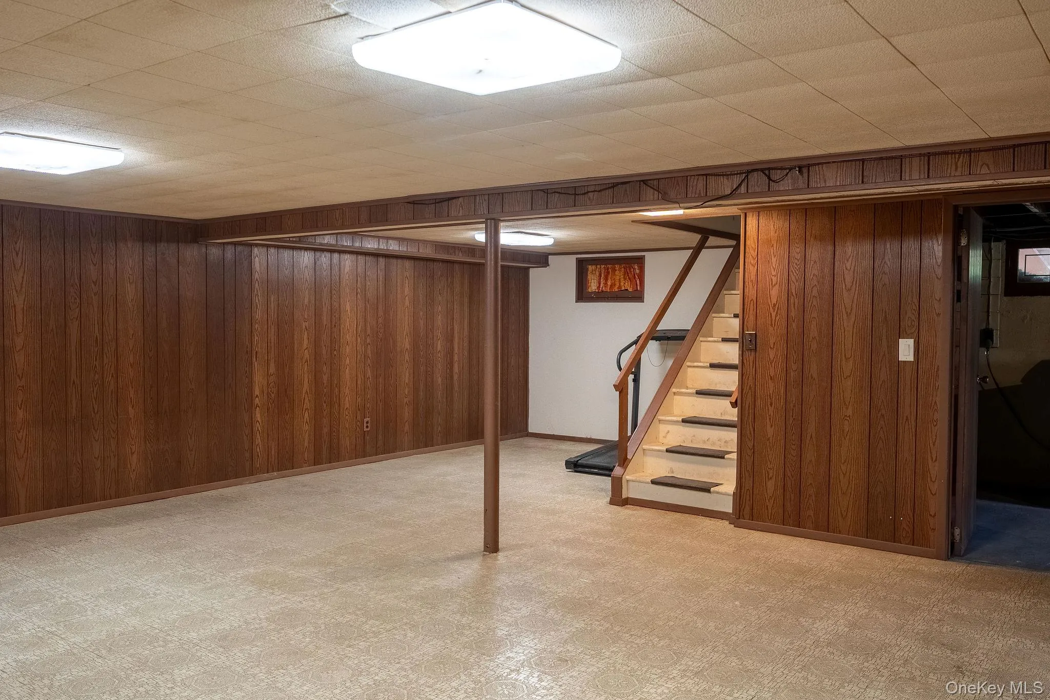 39 Deer Path Lane, Oyster Bay, NY, 3 Bedrooms Bedrooms, 6 Rooms Rooms,2 BathroomsBathrooms,Residential,For Rent,Deer Path,0,988433 39 Deer Path Lane, Oyster Bay, NY, 3 Bedrooms Bedrooms, 6 Rooms Rooms,2 BathroomsBathrooms,Residential,For Rent,Deer Path,0,988433