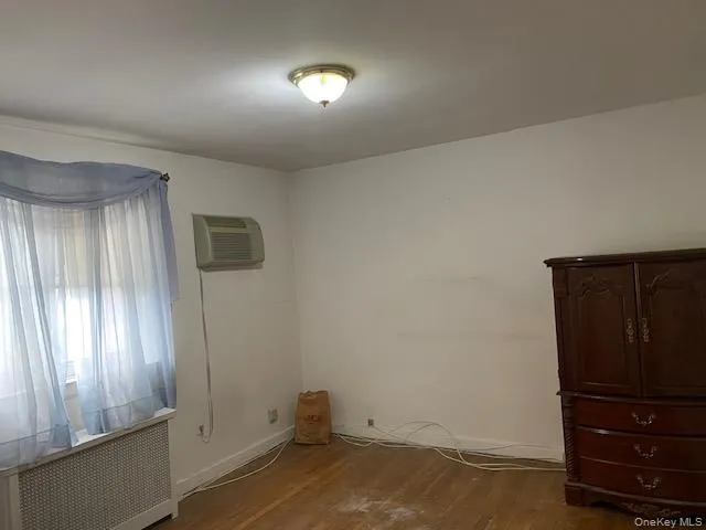 245-21 Union Turnpike, New York, NY, 2 Bedrooms Bedrooms, 4 Rooms Rooms,1 BathroomBathrooms,Residential,For Rent,Union,0,988435 245-21 Union Turnpike, New York, NY, 2 Bedrooms Bedrooms, 4 Rooms Rooms,1 BathroomBathrooms,Residential,For Rent,Union,0,988435