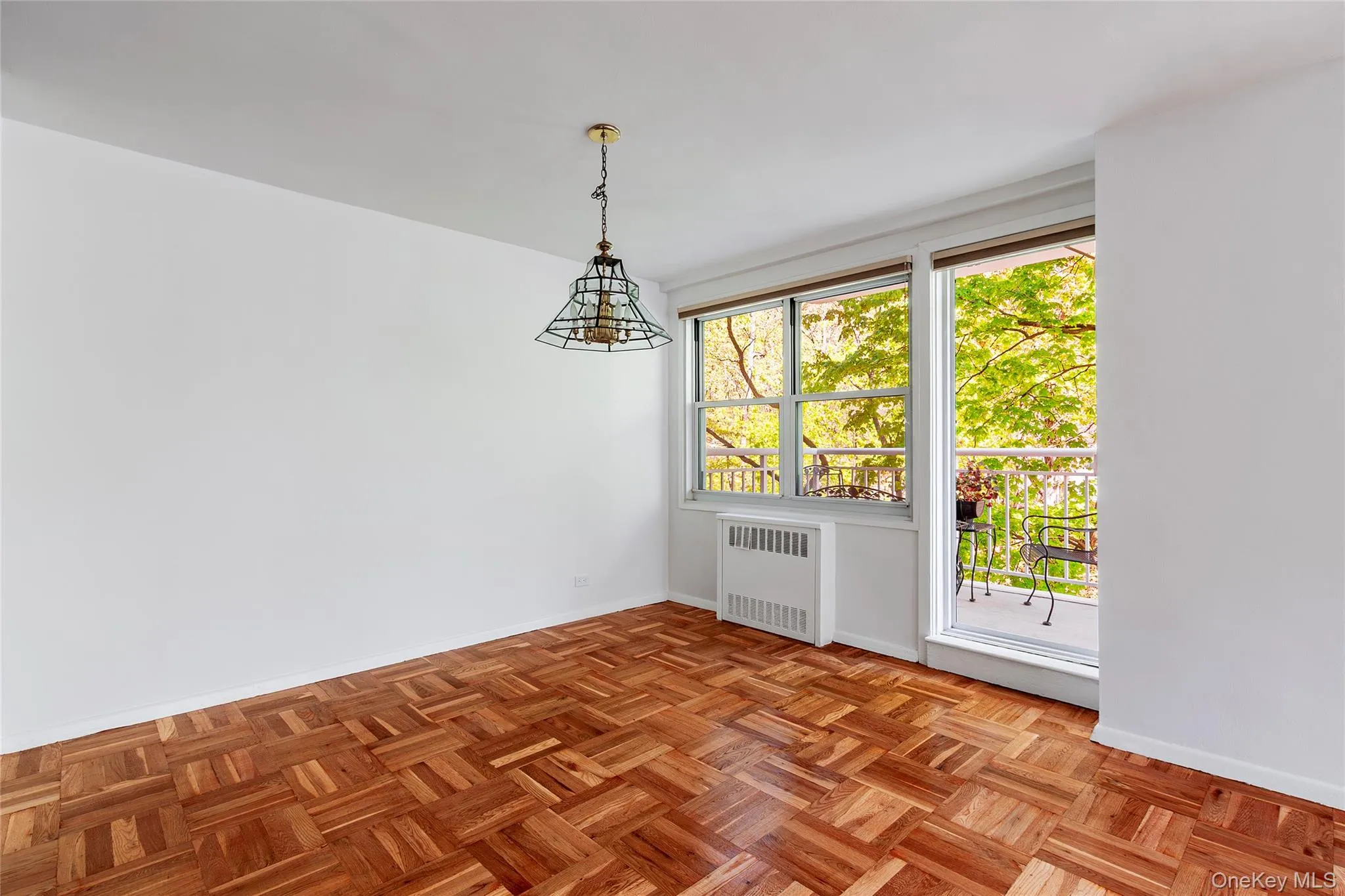 3935 Blackstone Avenue, New York, NY, 2 Bedrooms Bedrooms, 5 Rooms Rooms,2 BathroomsBathrooms,Residential,For Rent,Blackstone,0,988437 3935 Blackstone Avenue, New York, NY, 2 Bedrooms Bedrooms, 5 Rooms Rooms,2 BathroomsBathrooms,Residential,For Rent,Blackstone,0,988437