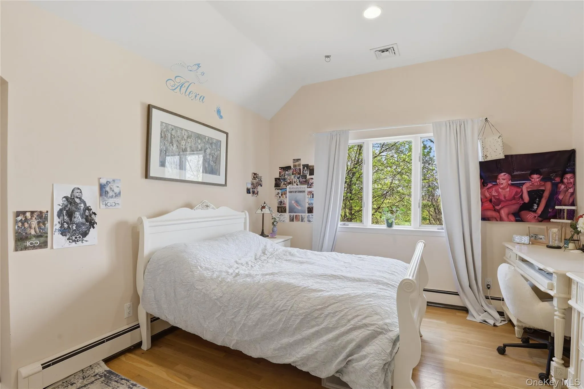 30 Ediths Way, Greenburgh, NY, 3 Bedrooms Bedrooms, 7 Rooms Rooms,2 BathroomsBathrooms,Residential,For Rent,Ediths,0,988446 30 Ediths Way, Greenburgh, NY, 3 Bedrooms Bedrooms, 7 Rooms Rooms,2 BathroomsBathrooms,Residential,For Rent,Ediths,0,988446