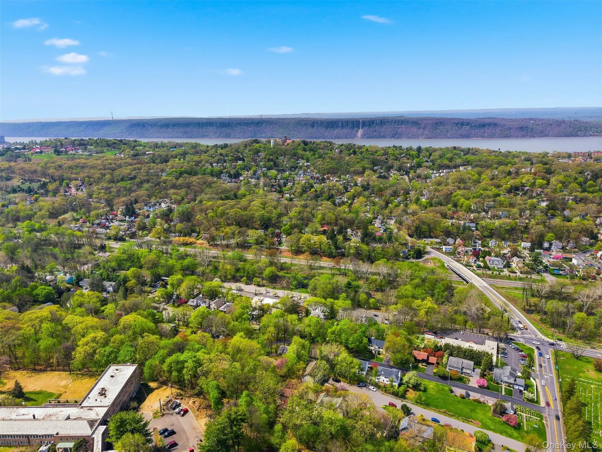 30 Ediths Way, Greenburgh, NY, 3 Bedrooms Bedrooms, 7 Rooms Rooms,2 BathroomsBathrooms,Residential,For Rent,Ediths,0,988446 30 Ediths Way, Greenburgh, NY, 3 Bedrooms Bedrooms, 7 Rooms Rooms,2 BathroomsBathrooms,Residential,For Rent,Ediths,0,988446