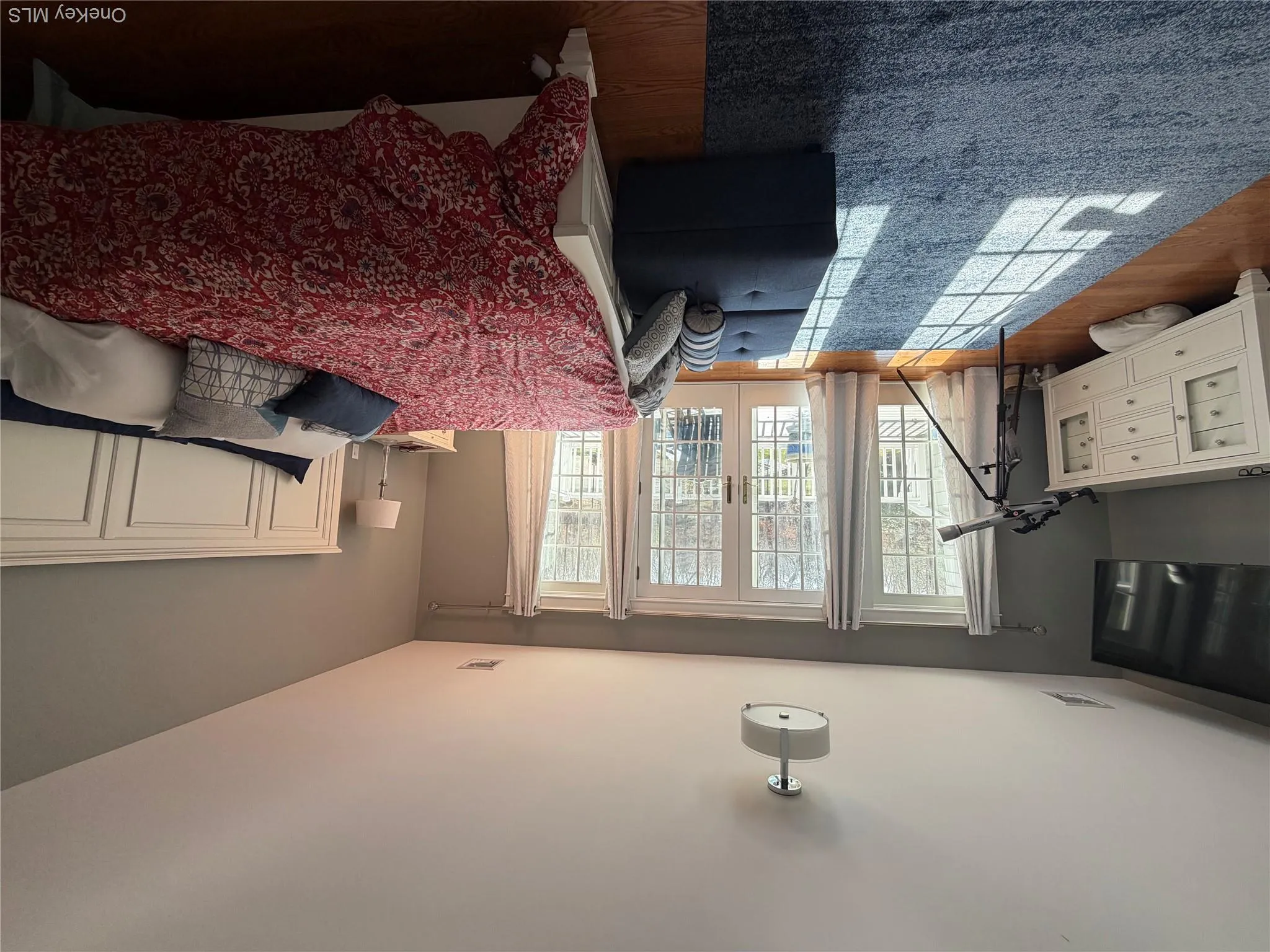 27 Deer Path, Southampton, NY, 5 Bedrooms Bedrooms, 10 Rooms Rooms,5 BathroomsBathrooms,Residential Lease,For Rent,Deer,0,988453 27 Deer Path, Southampton, NY, 5 Bedrooms Bedrooms, 10 Rooms Rooms,5 BathroomsBathrooms,Residential Lease,For Rent,Deer,0,988453